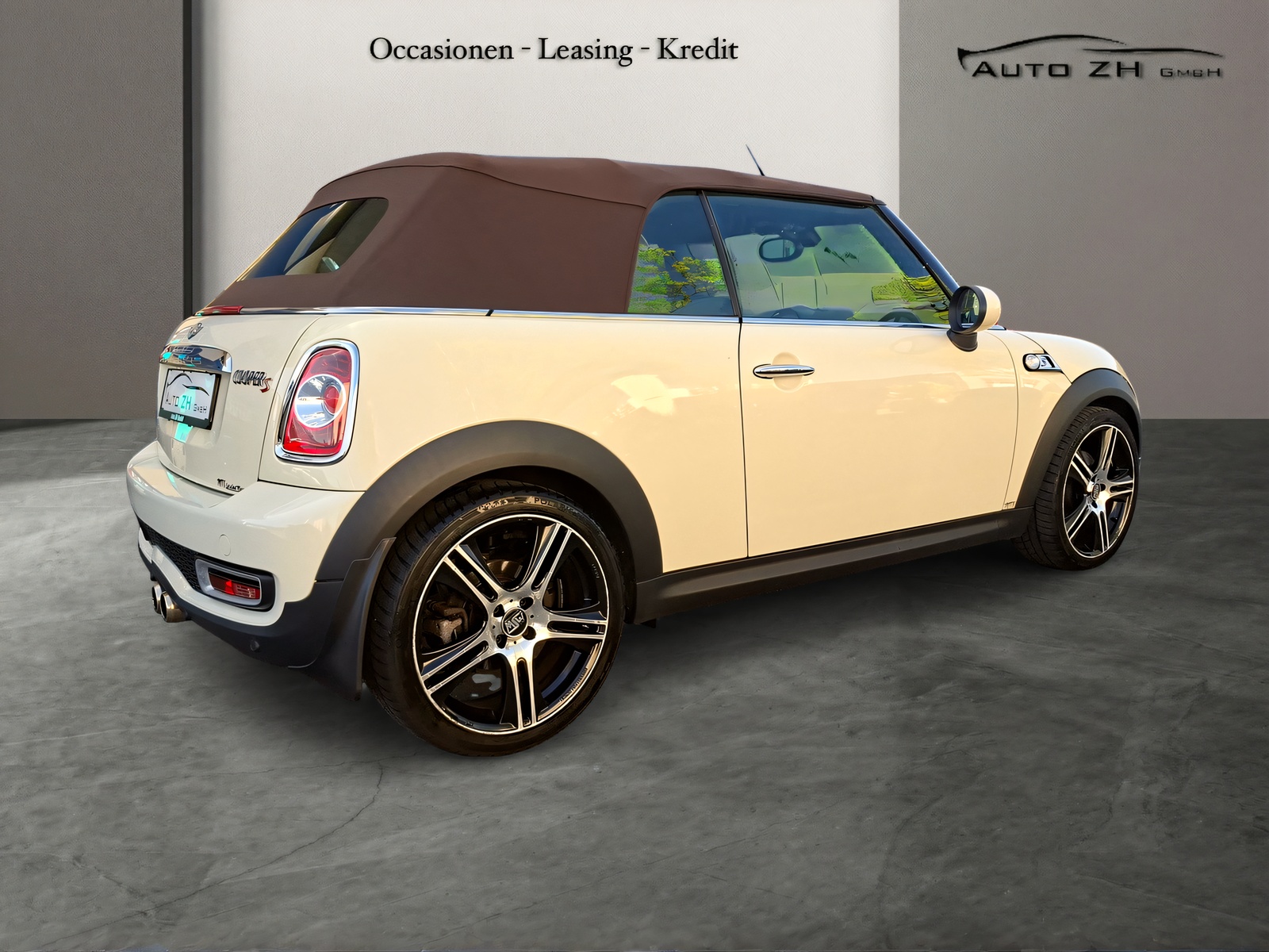MINI Cooper S Cabriolet-image-3