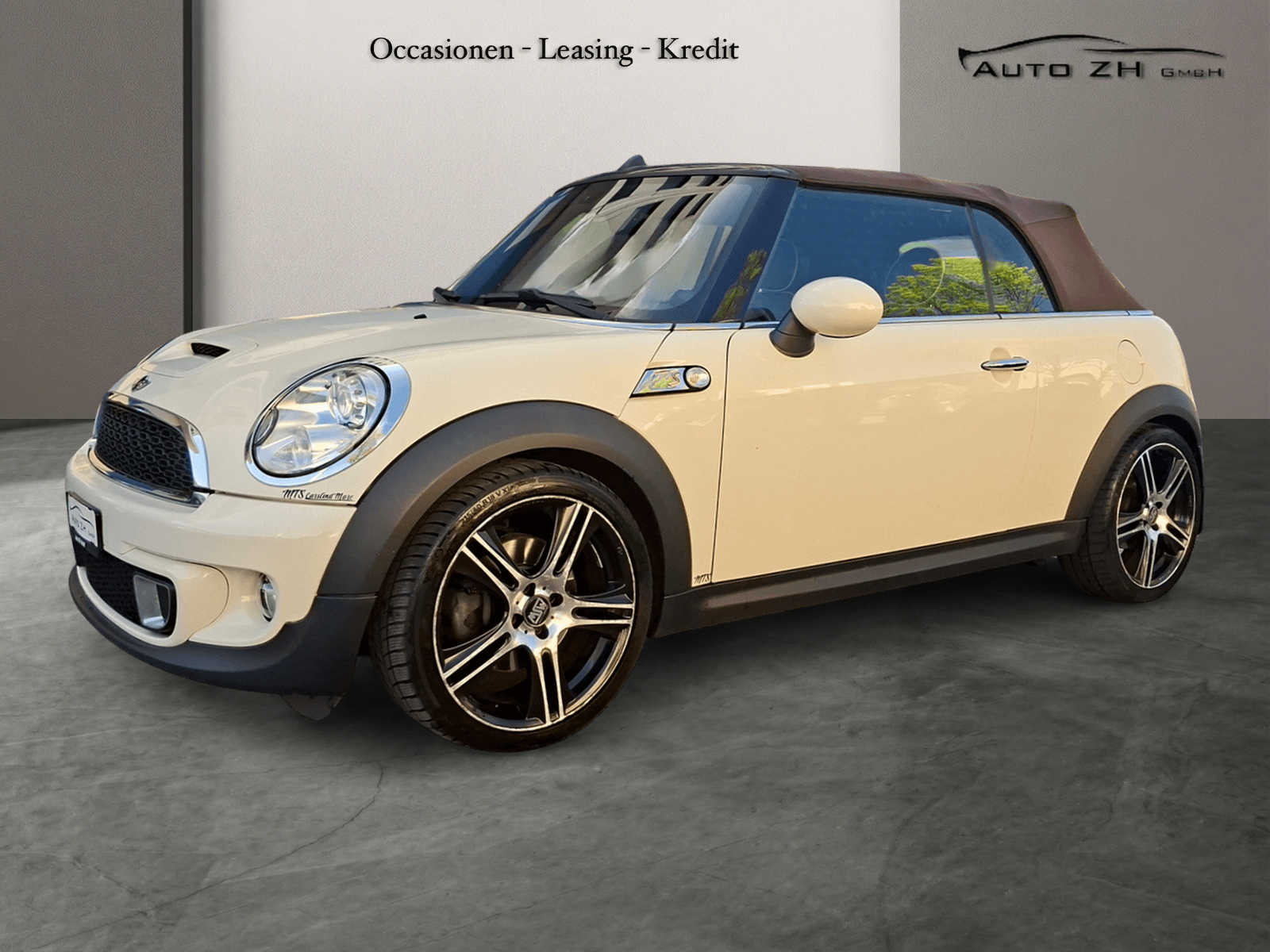 MINI Cooper S Cabriolet-image-0