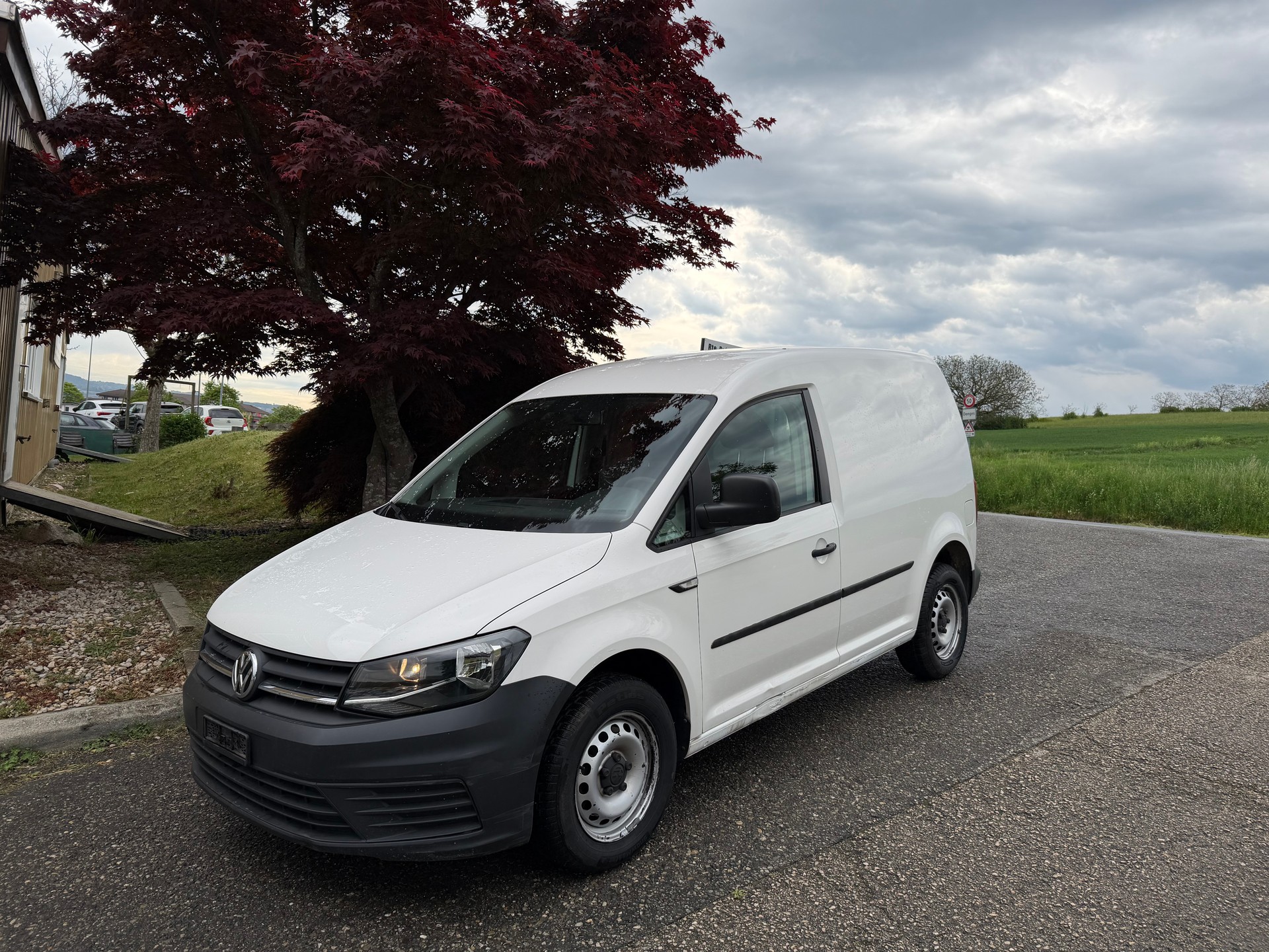 VW Caddy 1.2 TSI BlueMotion Technology-image-0