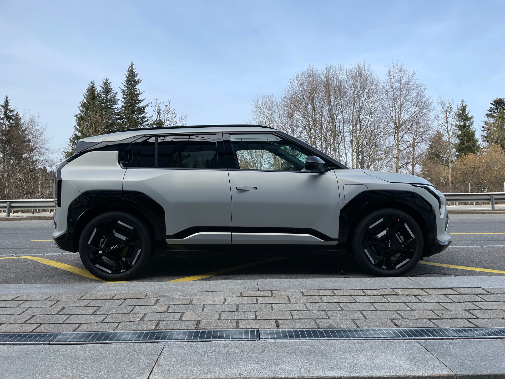 KIA EV3 81,4 kWh GT-Line-image-3