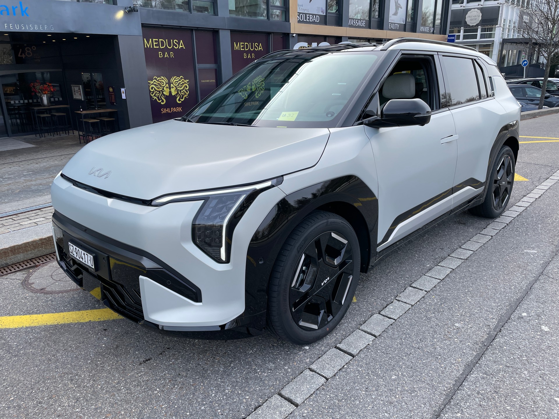 KIA EV3 81,4 kWh GT-Line-image-0