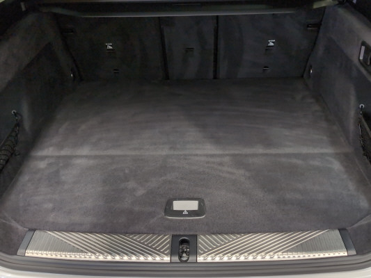 BMW 520d xDr 48V Tour M Sport-image-11