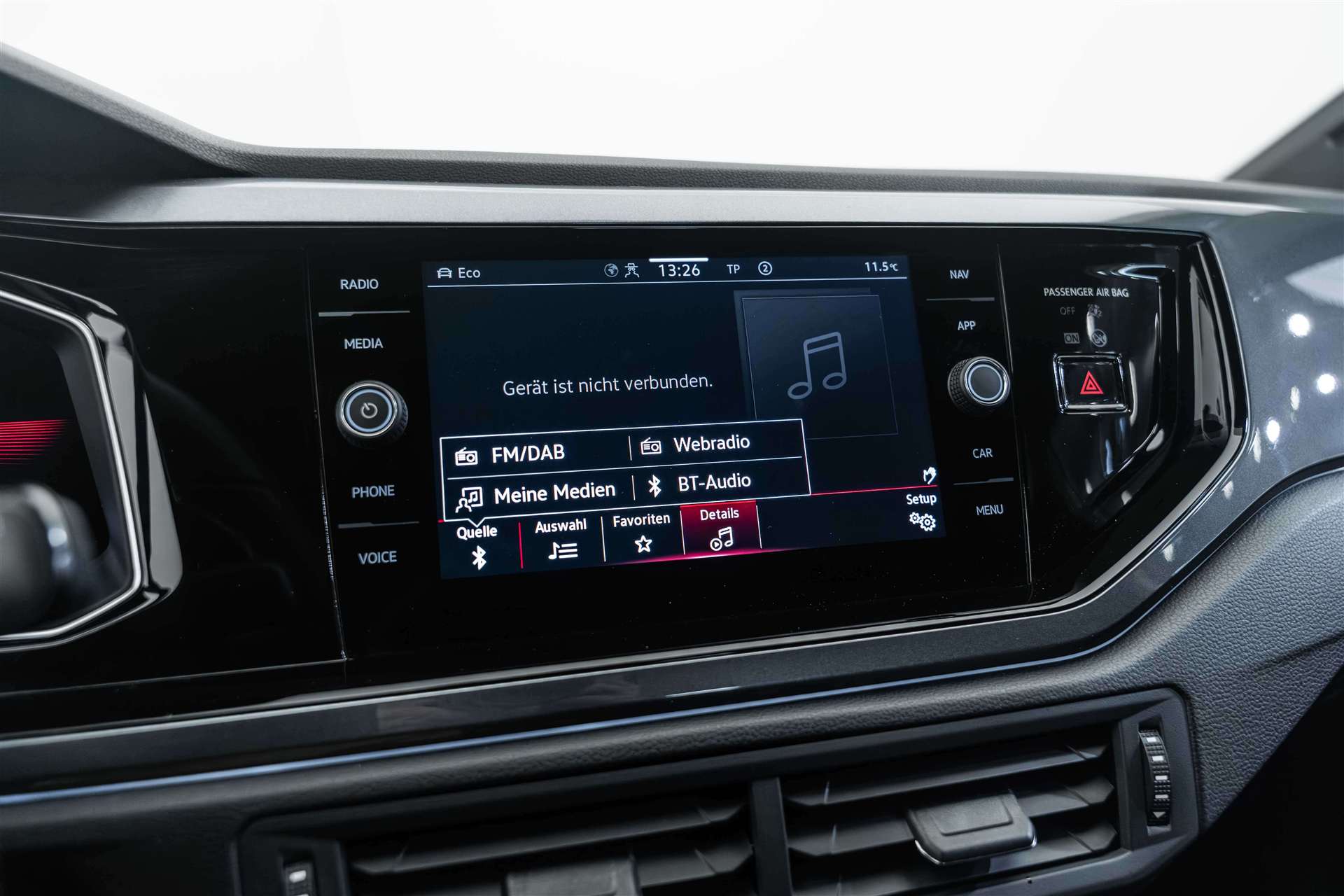 VW Polo 2.0 TSi GTi 207PS DSG-Automat-image-18