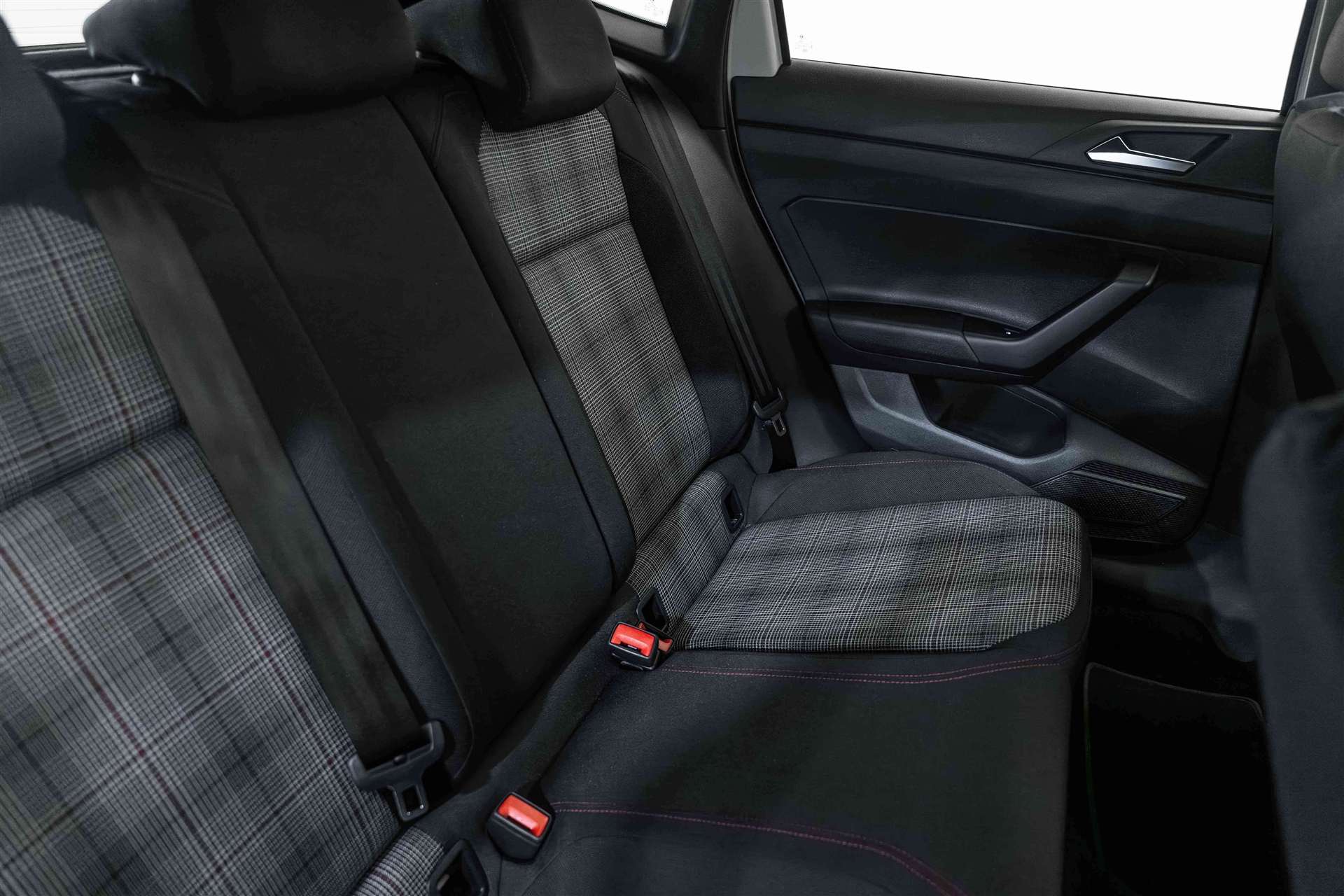 VW Polo 2.0 TSi GTi 207PS DSG-Automat-image-13