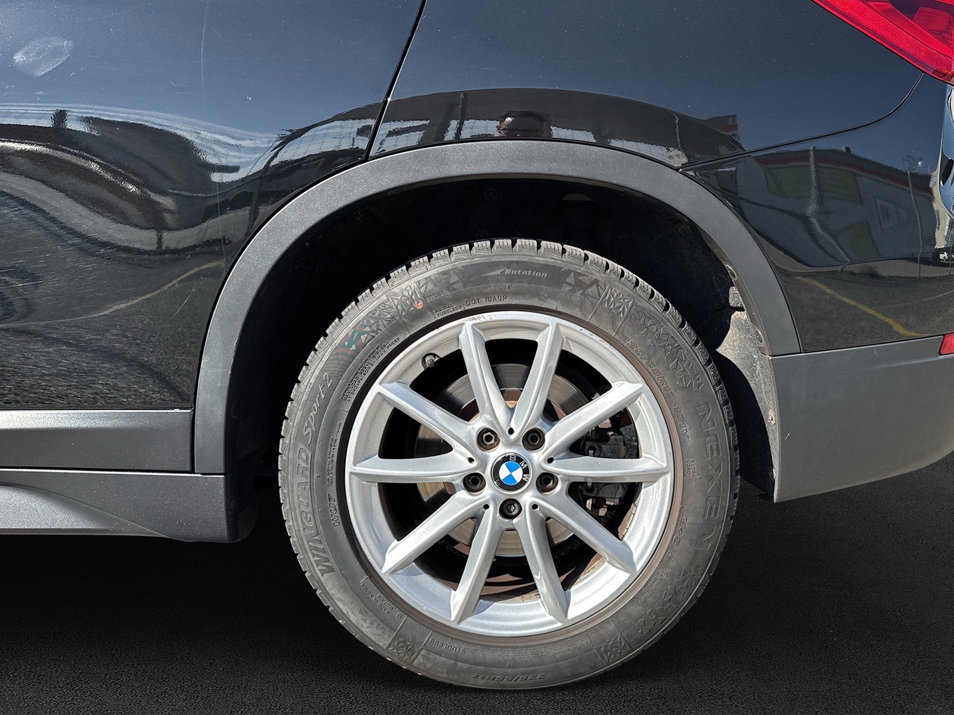 BMW X1 xDrive 20i Steptronic-image-8
