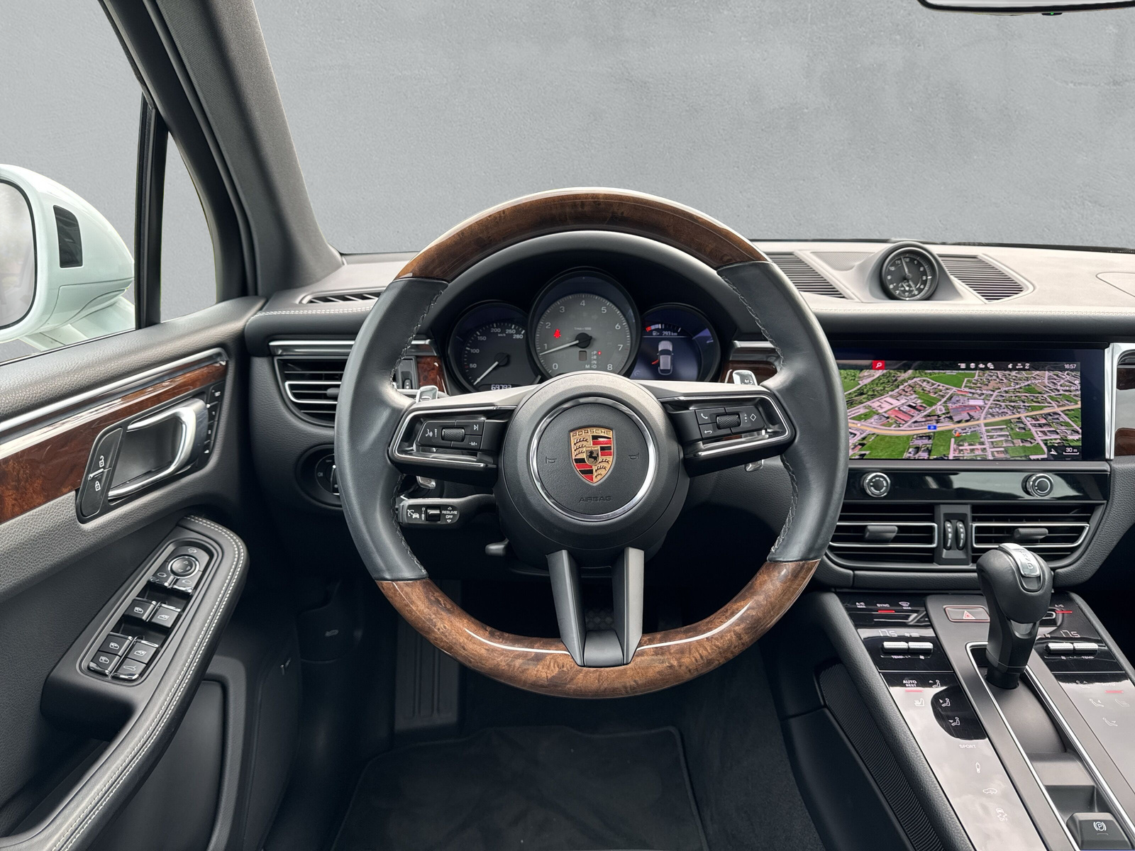 PORSCHE Macan S 2.9 V6 (CH)-image-15