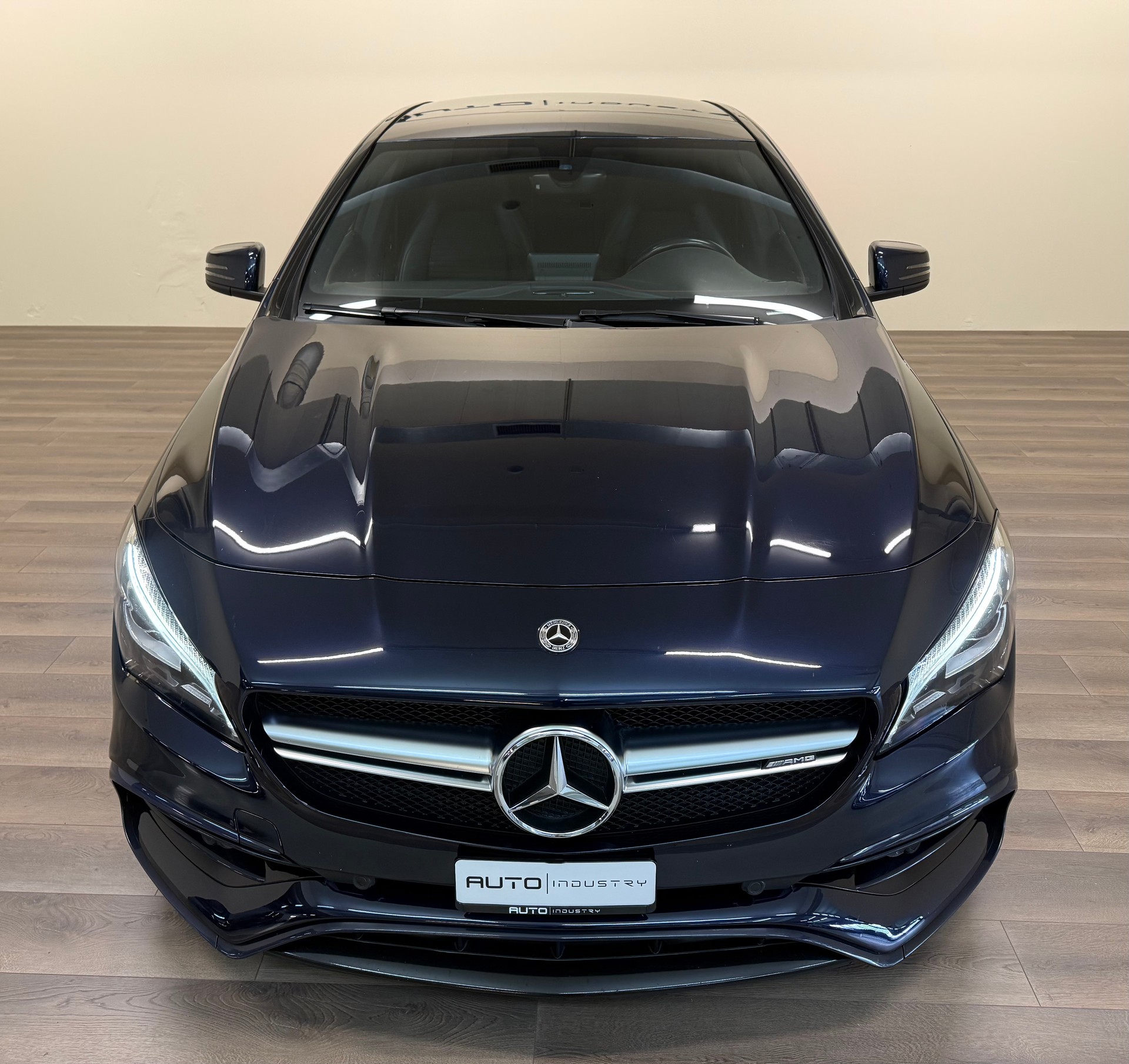 MERCEDES-BENZ CLA 45 AMG 4Matic Speedshift-image-6