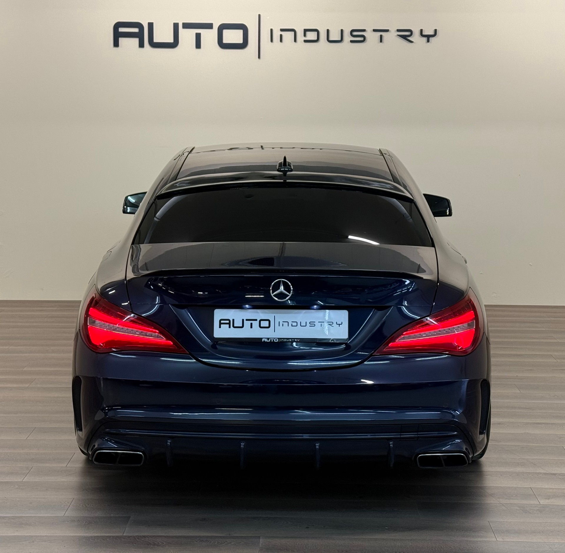 MERCEDES-BENZ CLA 45 AMG 4Matic Speedshift-image-7