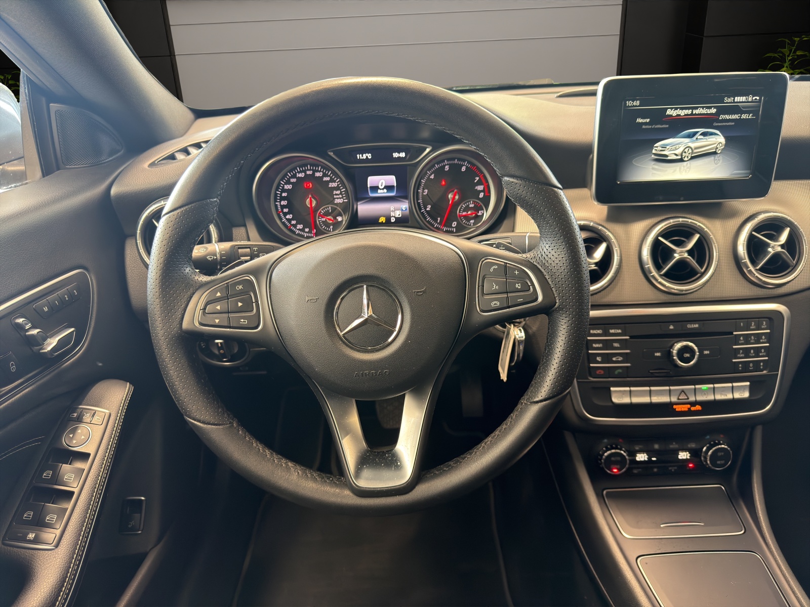 Image MERCEDES-BENZ CLA-250 CLA 250 4Matic