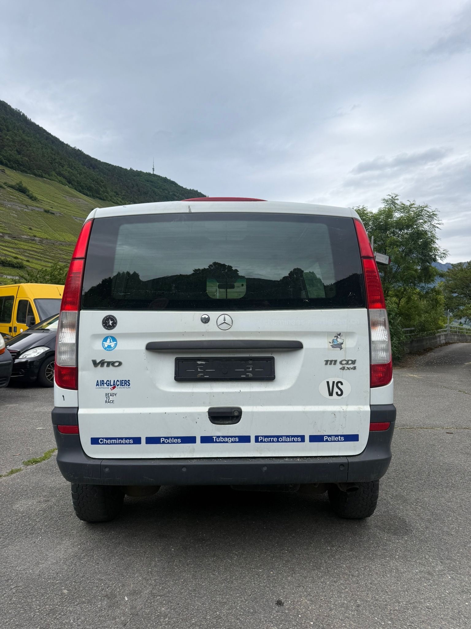 MERCEDES-BENZ Vito 111 CDI 4x4-image-4