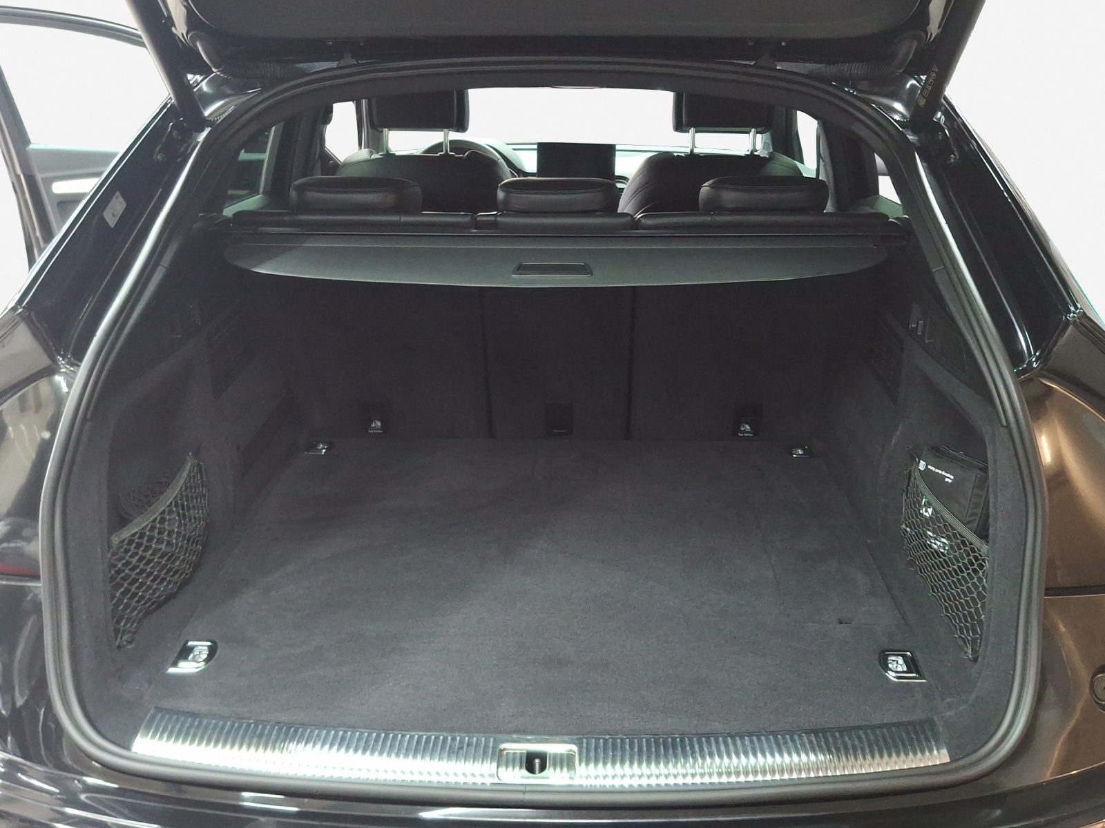 AUDI Q5 Sportback 50 TFSI e PHEV S line quattro S-tronic-image-13