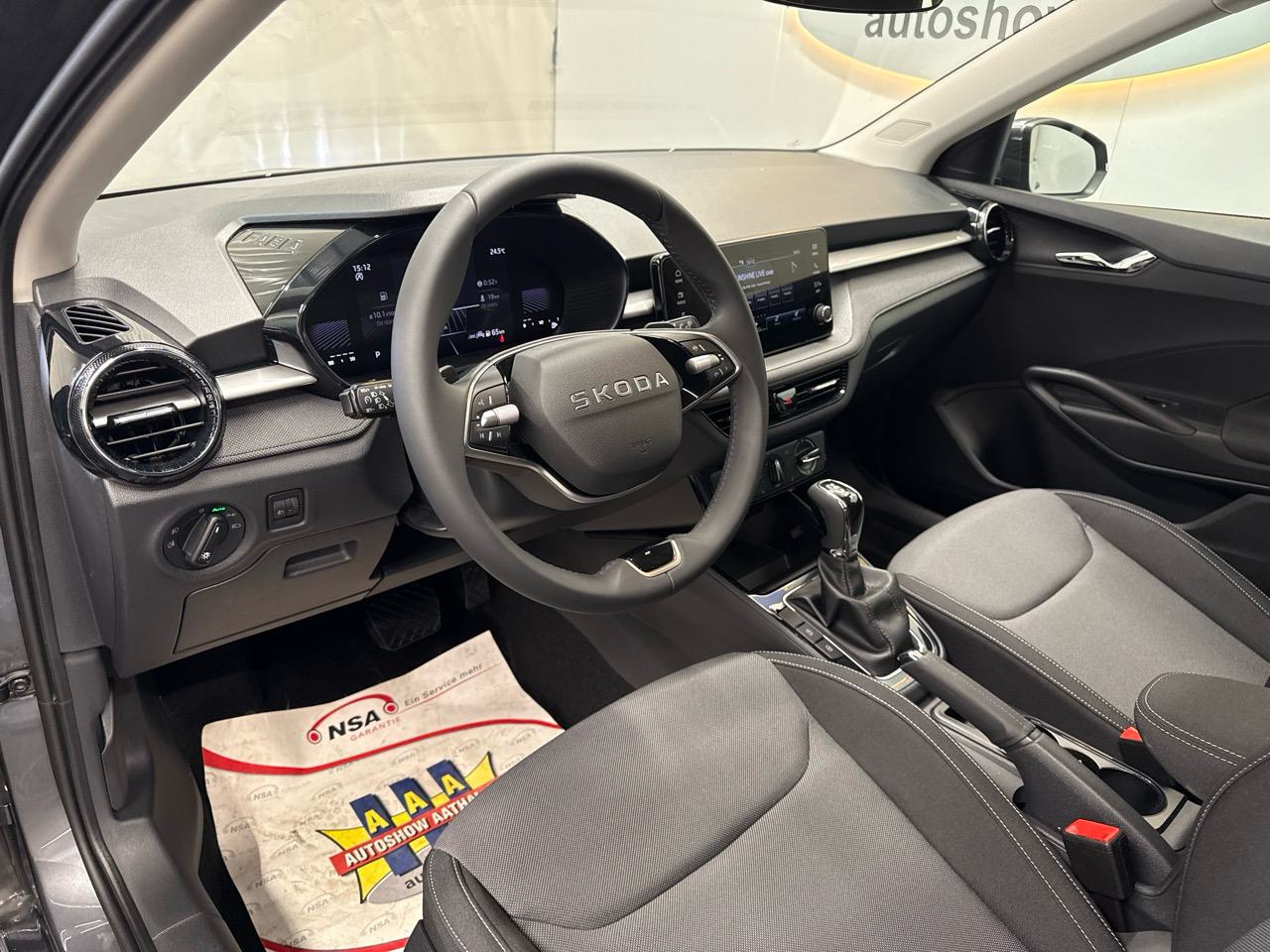 SKODA Fabia 1.0 TSI Selection DSG-image-2