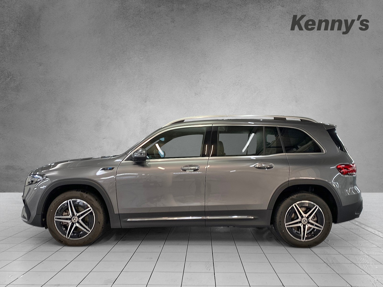 MERCEDES-BENZ EQB 350 AMG Line 4MATIC-image-2
