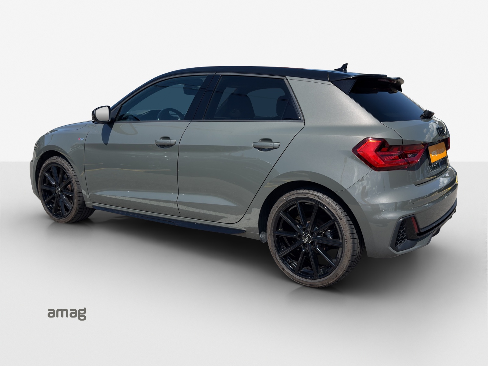 AUDI A1 Sportback 35 TFSI S Line S-tronic-image-2