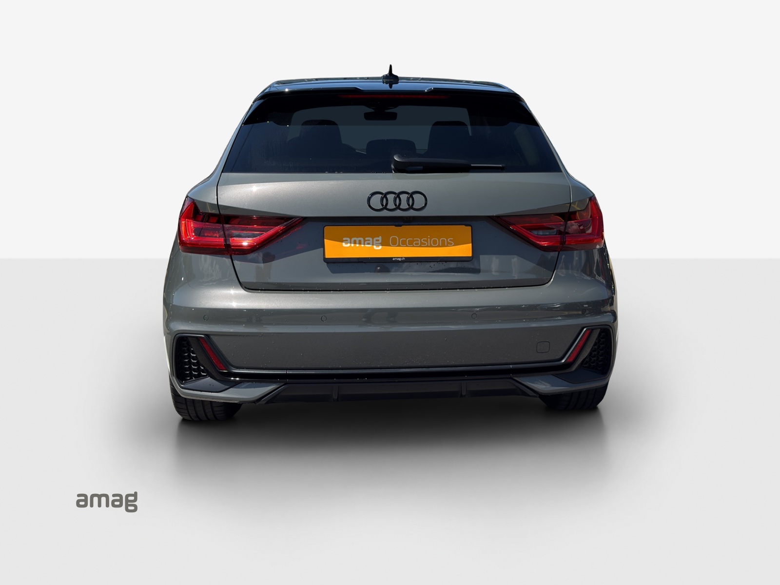 AUDI A1 Sportback 35 TFSI S Line S-tronic-image-3