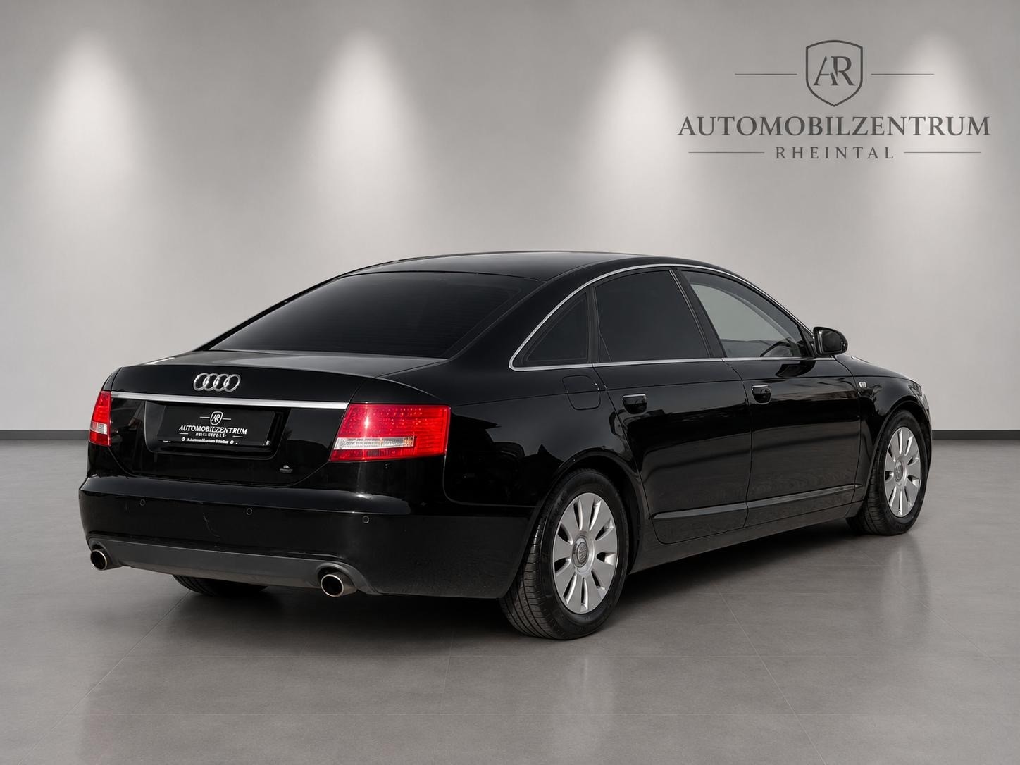 AUDI A6 Limousine 2.4 V6-image-4