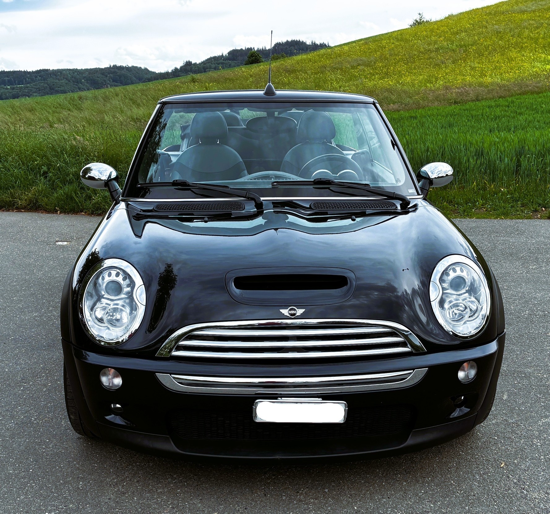 MINI 1.6i Cooper S-image-0