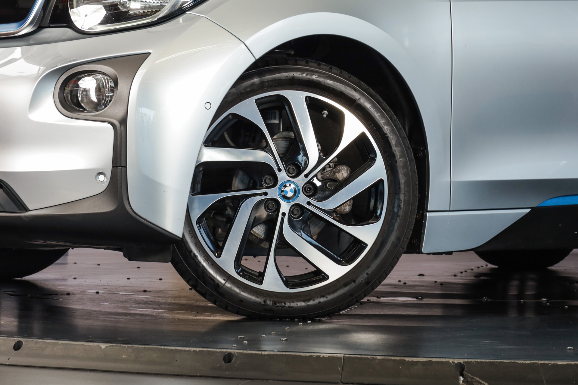 BMW i3 (60Ah) Range Extender-image-9