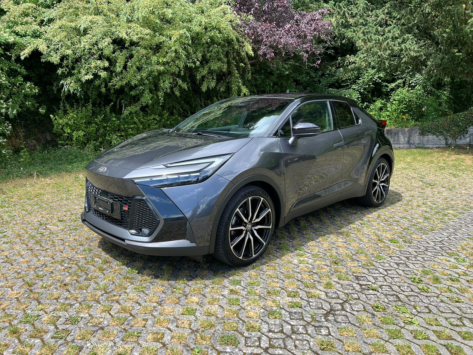 TOYOTA 2.0 HEV GR Sport Premiere 4x4-image-0