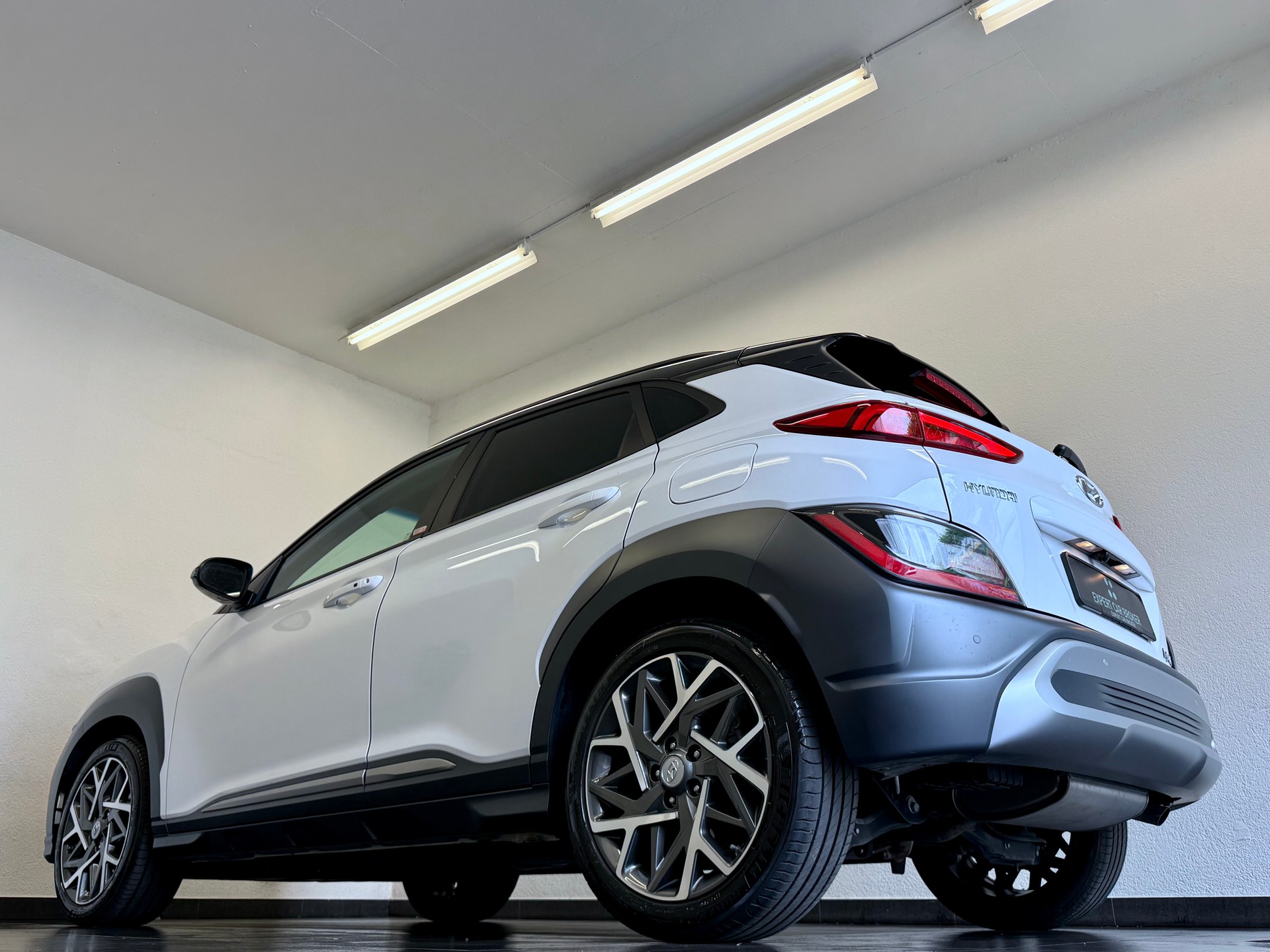 HYUNDAI Kona 1.6 GDi HEV Vertex DCT-image-8