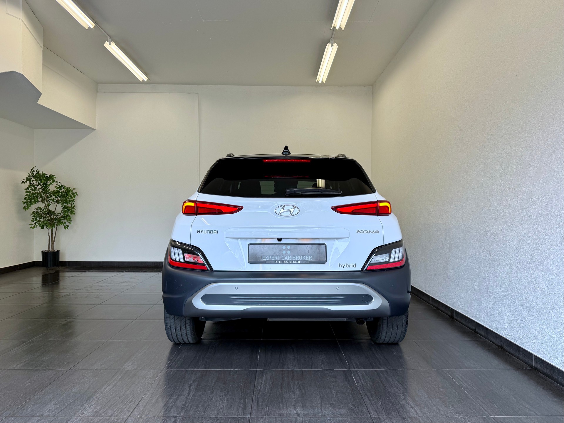 HYUNDAI Kona 1.6 GDi HEV Vertex DCT-image-10