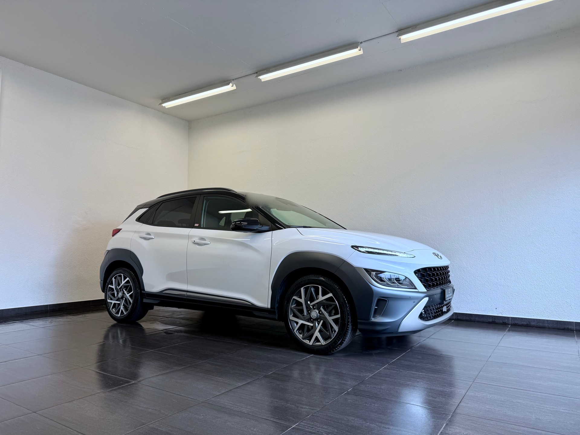 HYUNDAI Kona 1.6 GDi HEV Vertex DCT