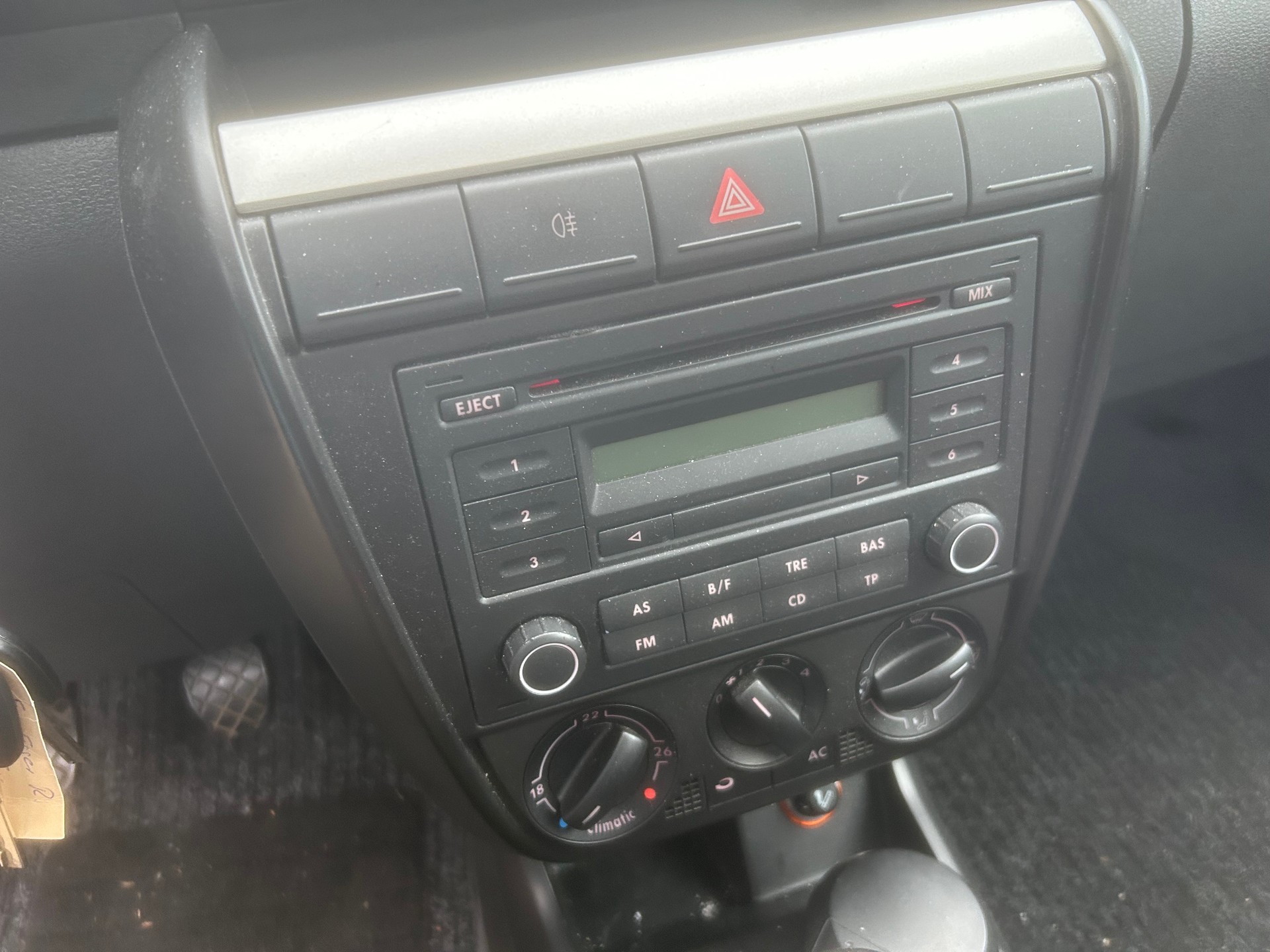 VW Fox 1.2-image-5