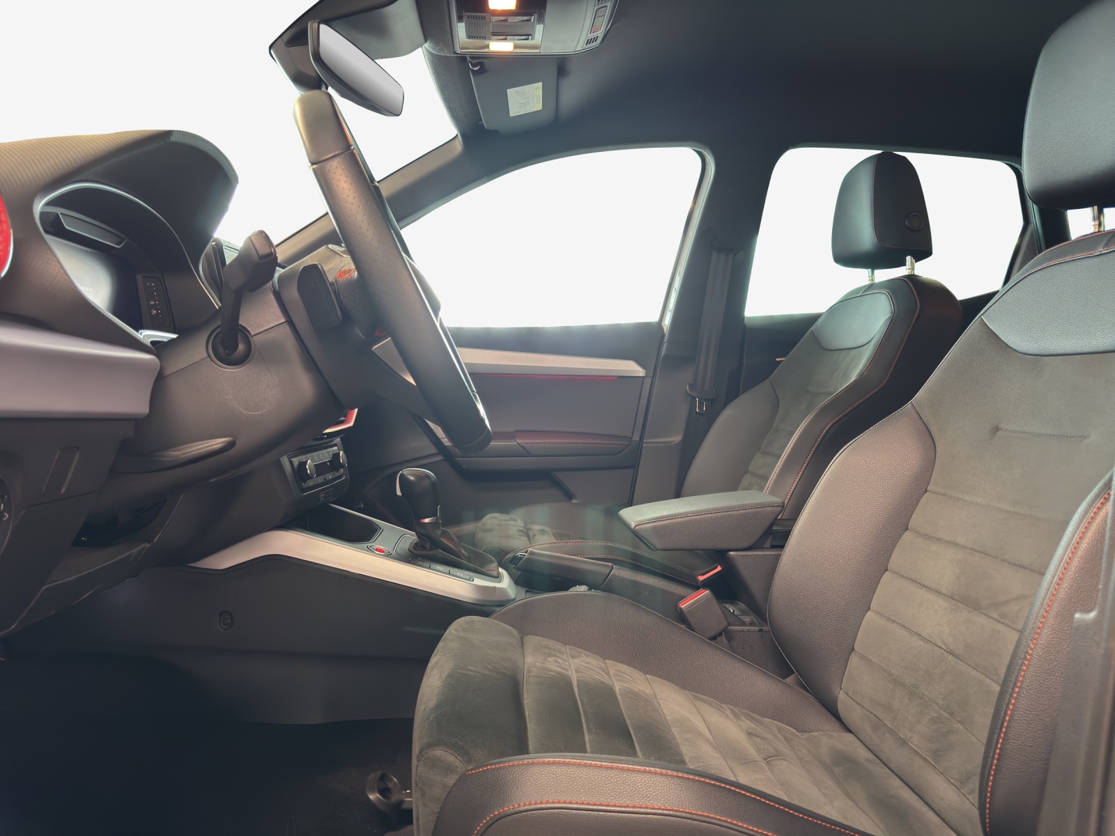 SEAT Arona 1.5 Eco TSI FR DSG-image-7