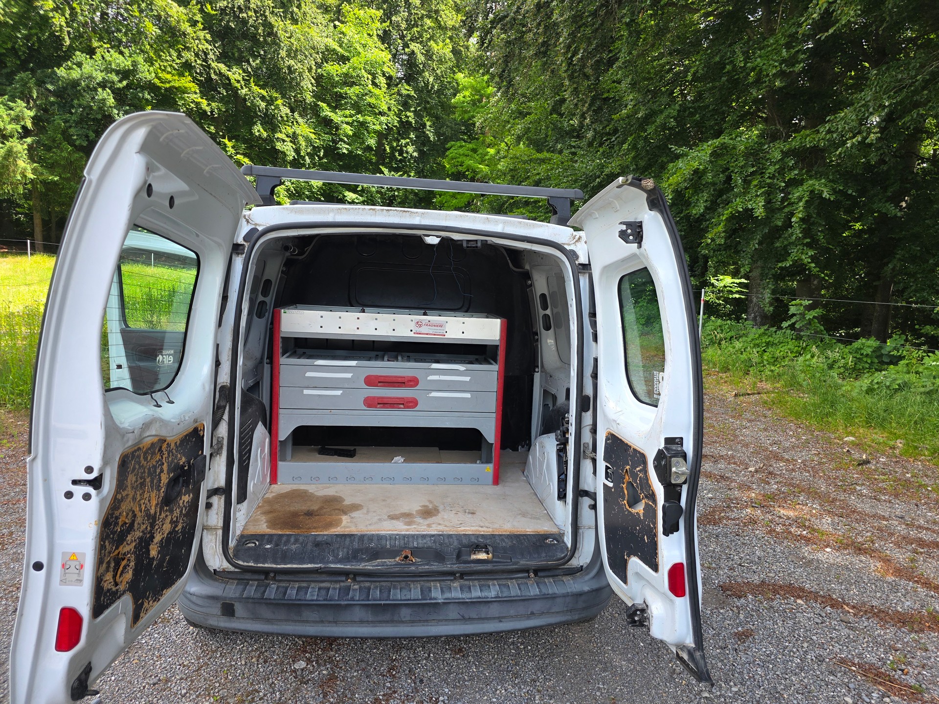 RENAULT Kangoo Compact 1.5 dCi 75 Access-image-9