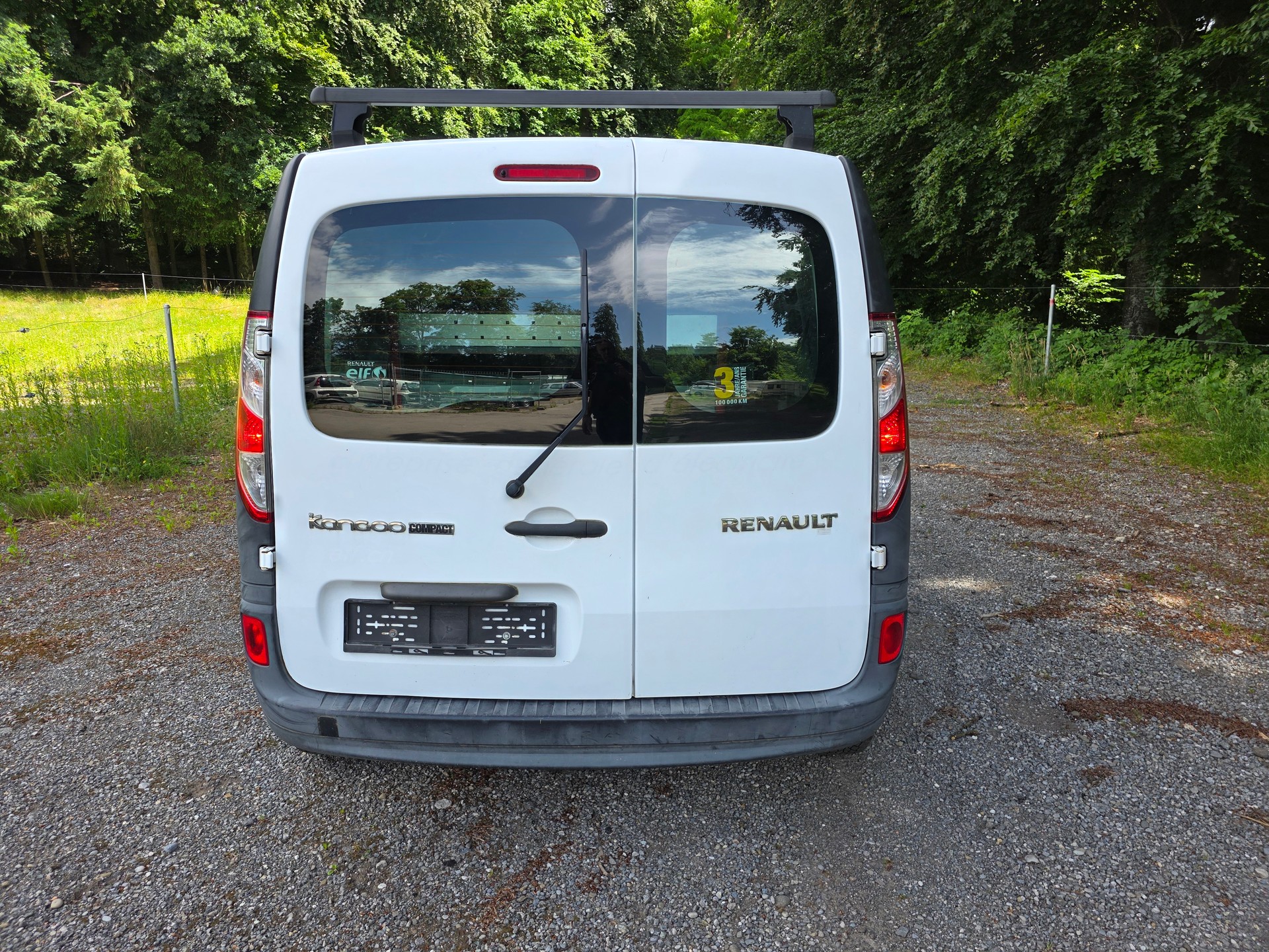 RENAULT Kangoo Compact 1.5 dCi 75 Access-image-4