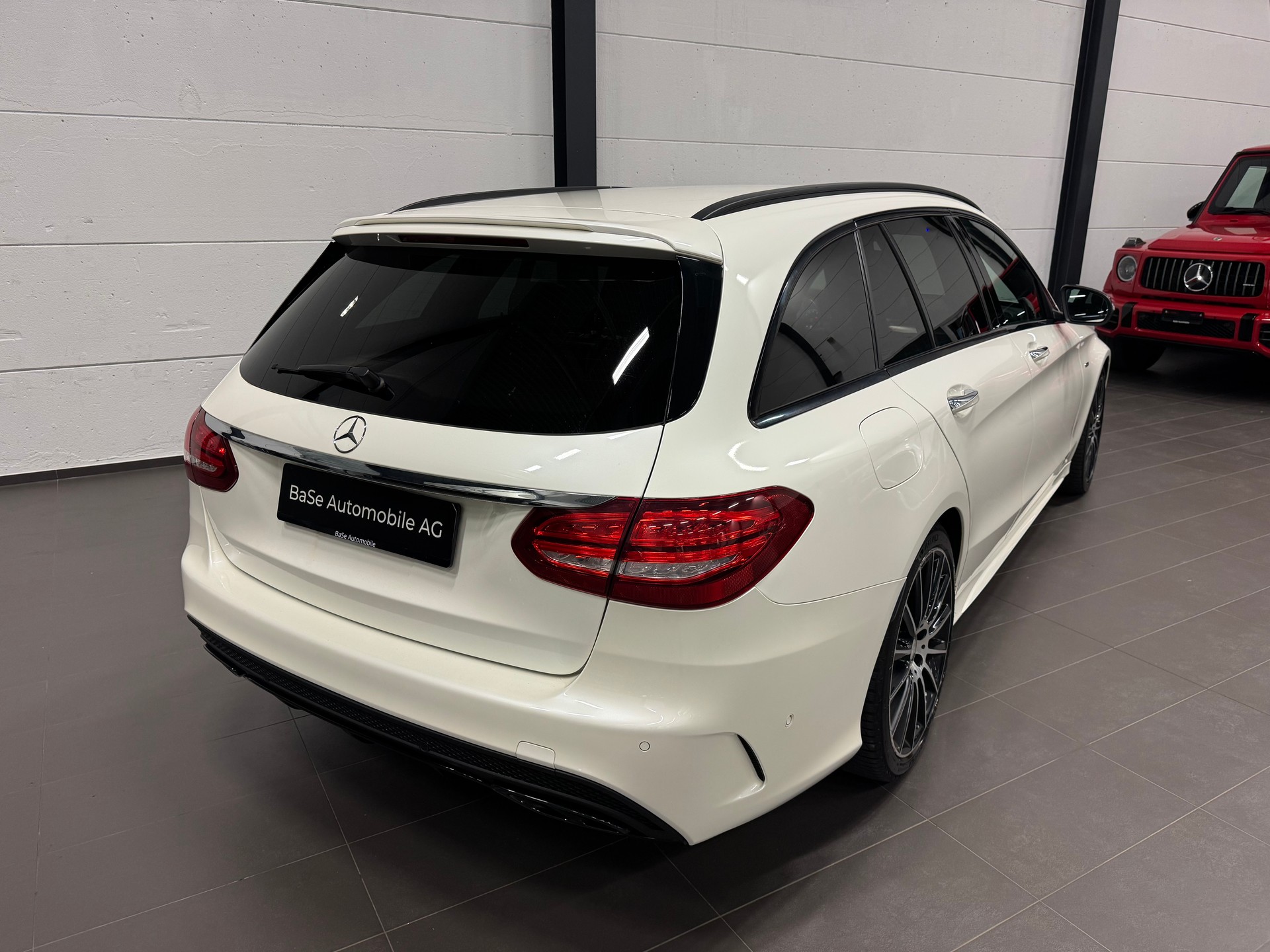 MERCEDES-BENZ C 450 AMG 4Matic 7G-Tronic-image-12