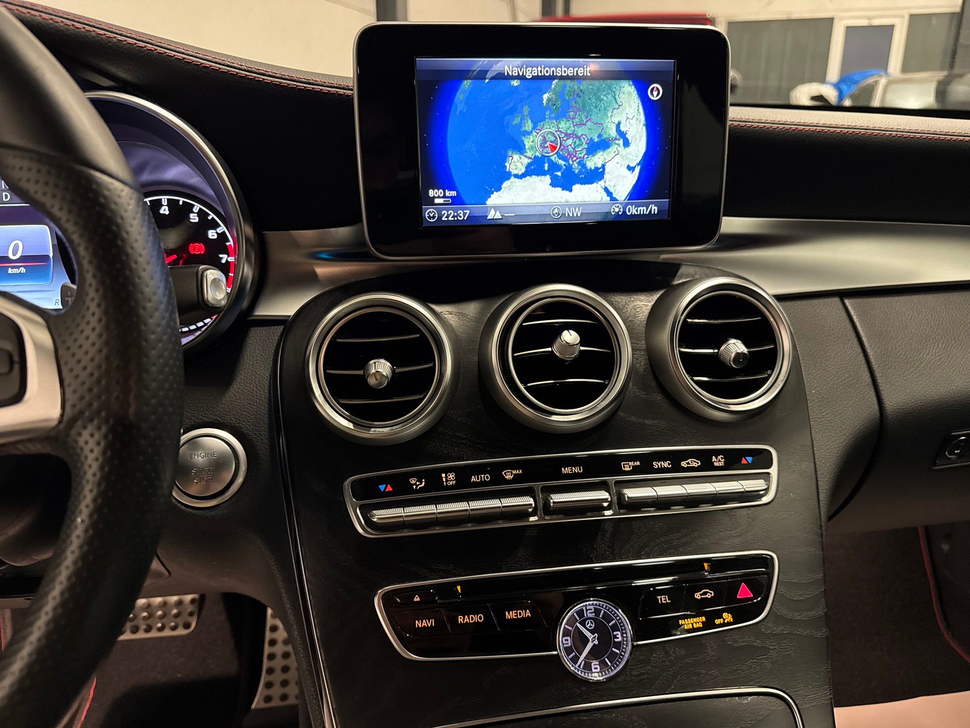 MERCEDES-BENZ C 450 AMG 4Matic 7G-Tronic-image-25