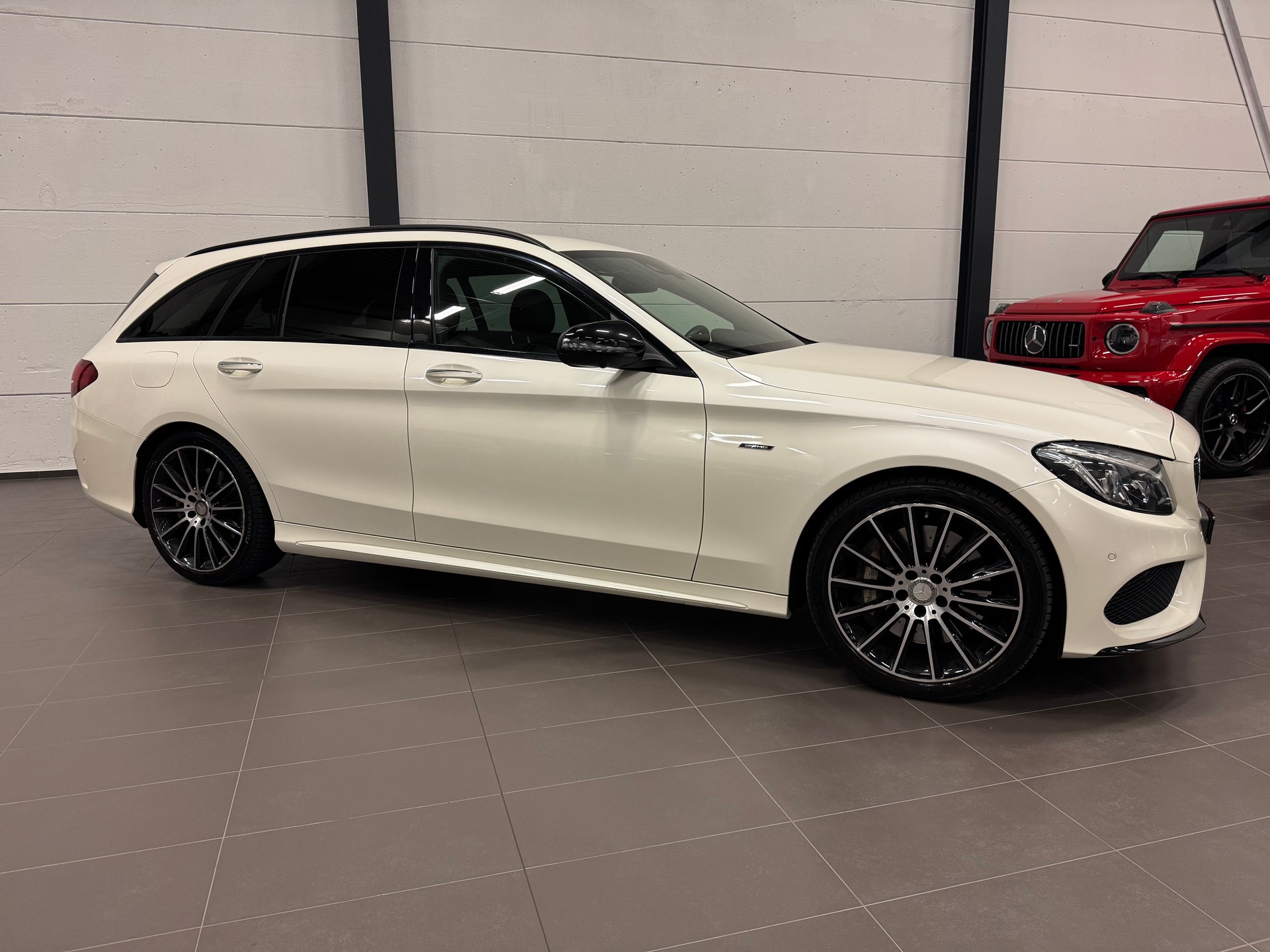 MERCEDES-BENZ C 450 AMG 4Matic 7G-Tronic-image-5