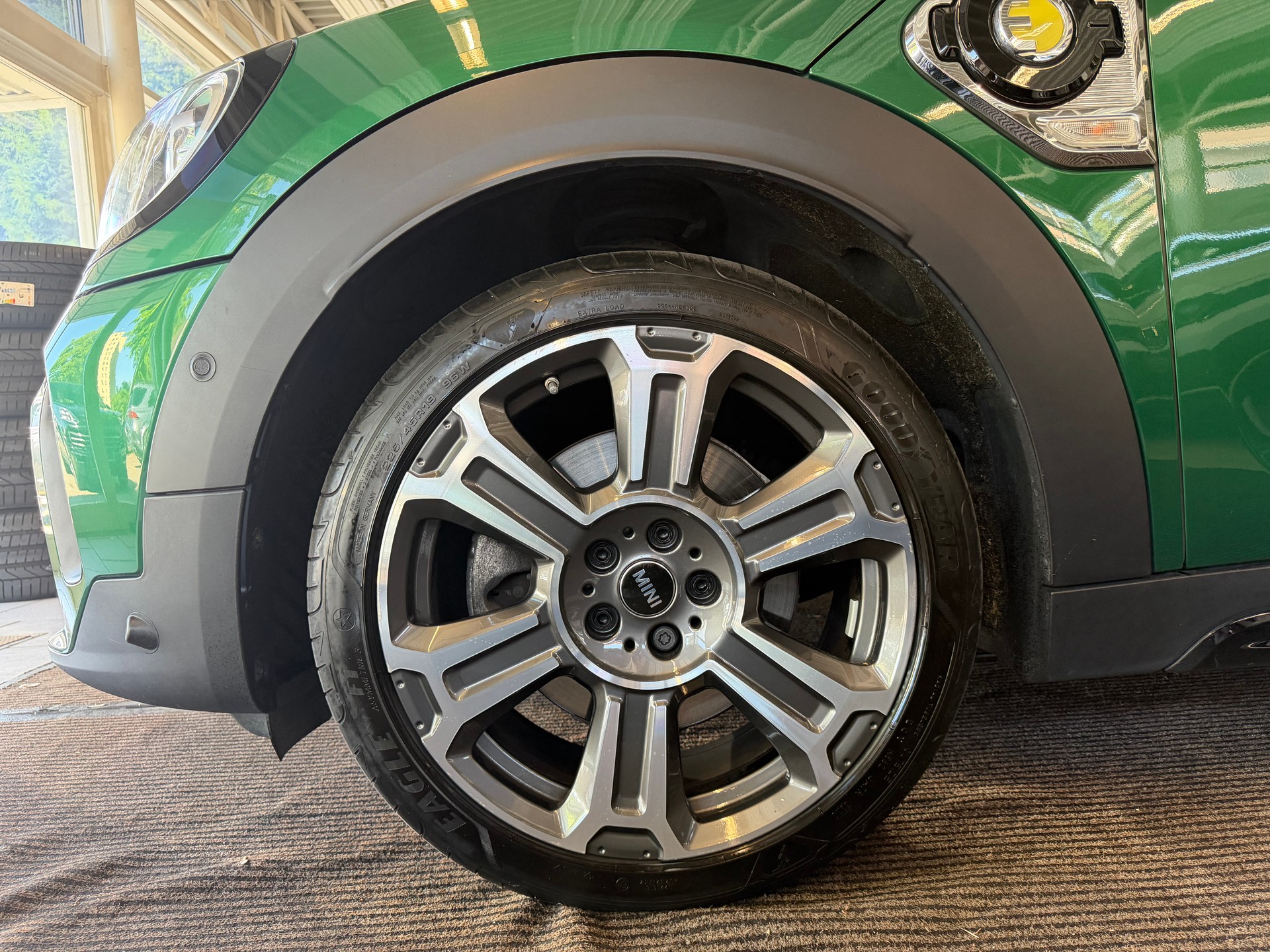 MINI Countryman Cooper SE ALL4 PHEV | CH | Free Service | Leder Chester Braun | Assistenz Paket | Head Up |-image-8