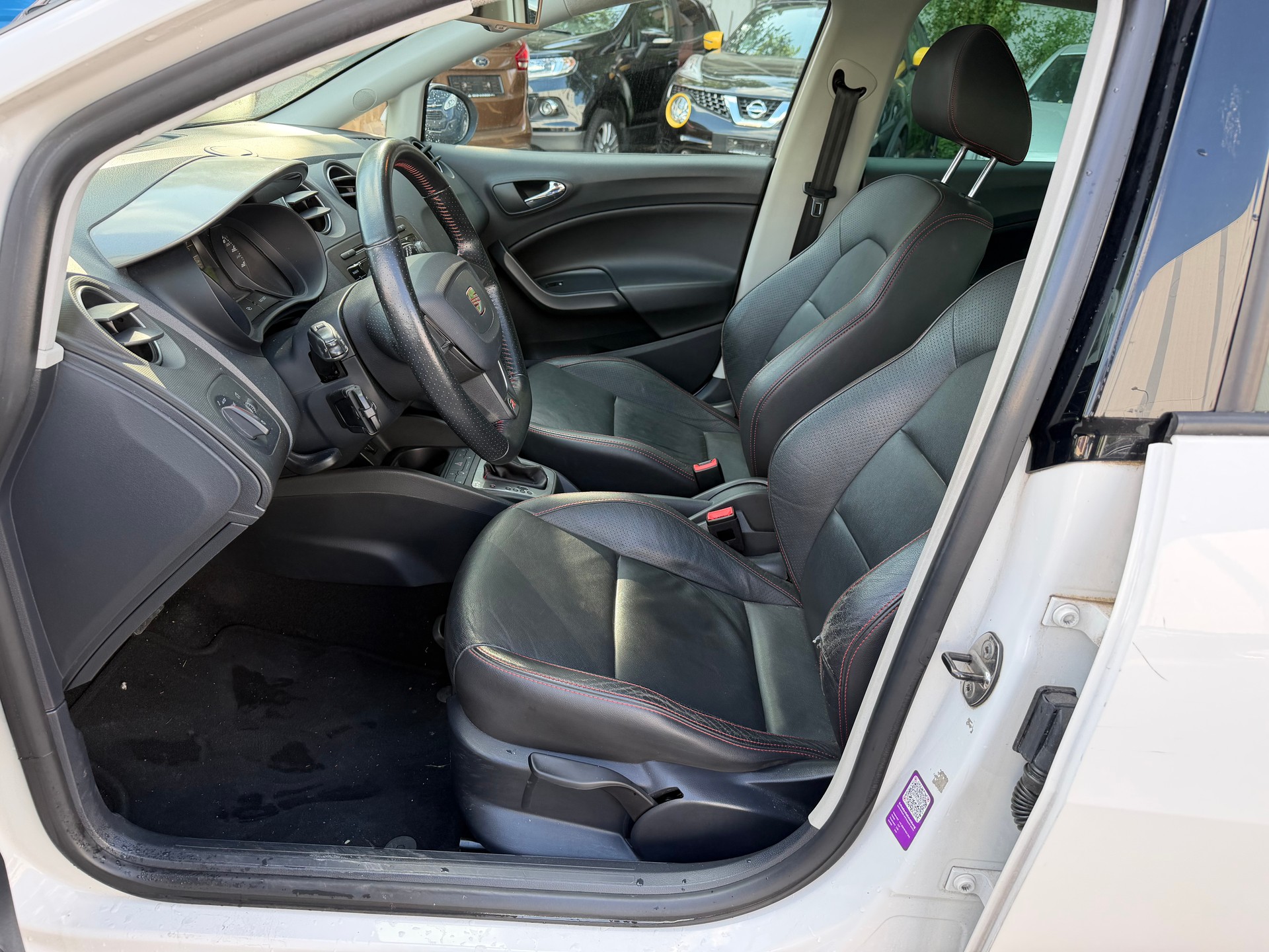 SEAT Ibiza ST 1.4 TSI FR DSG-image-10