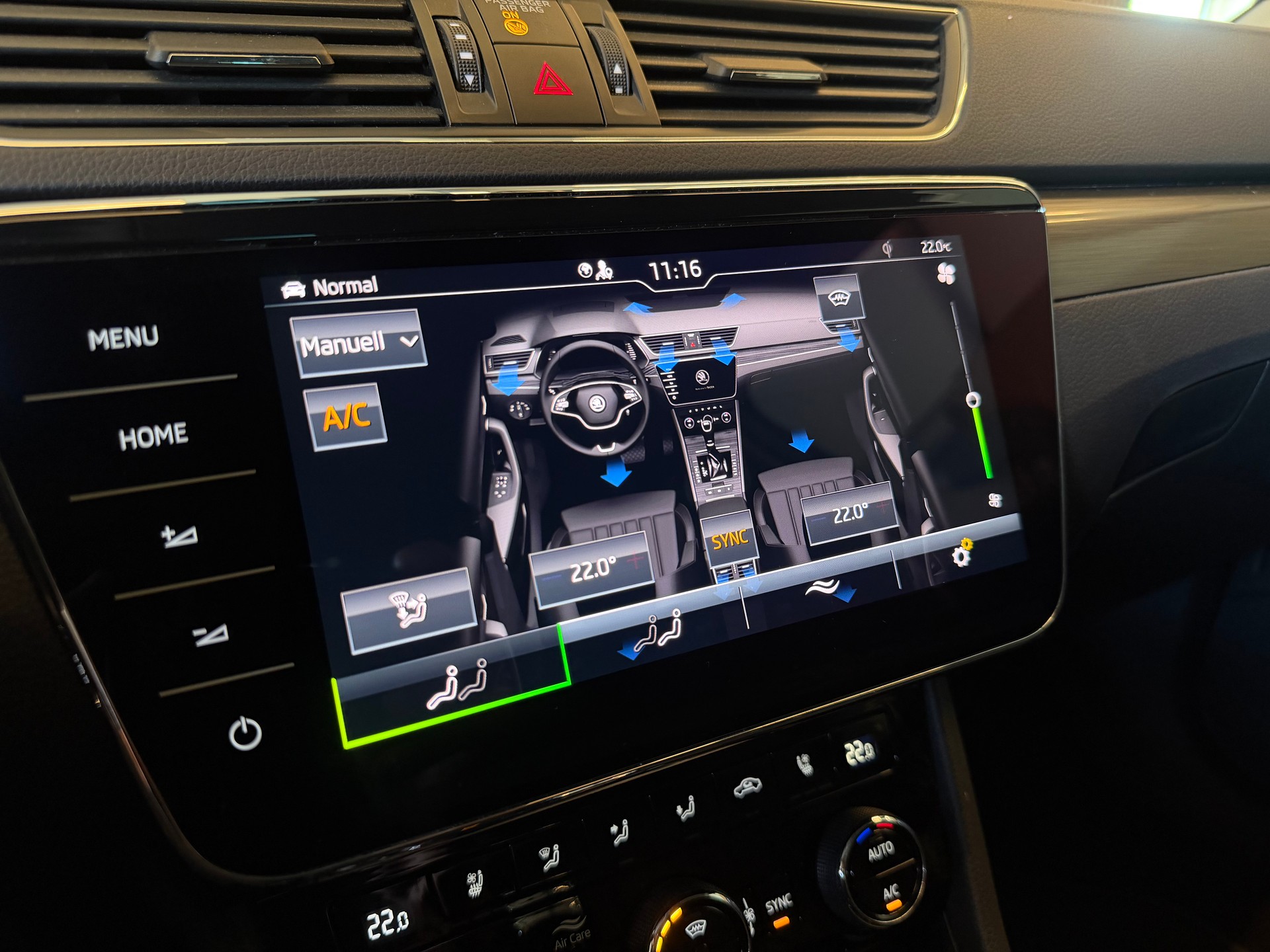 SKODA Superb Combi 2.0 TDI 200 Style 4x4 DSG-image-19