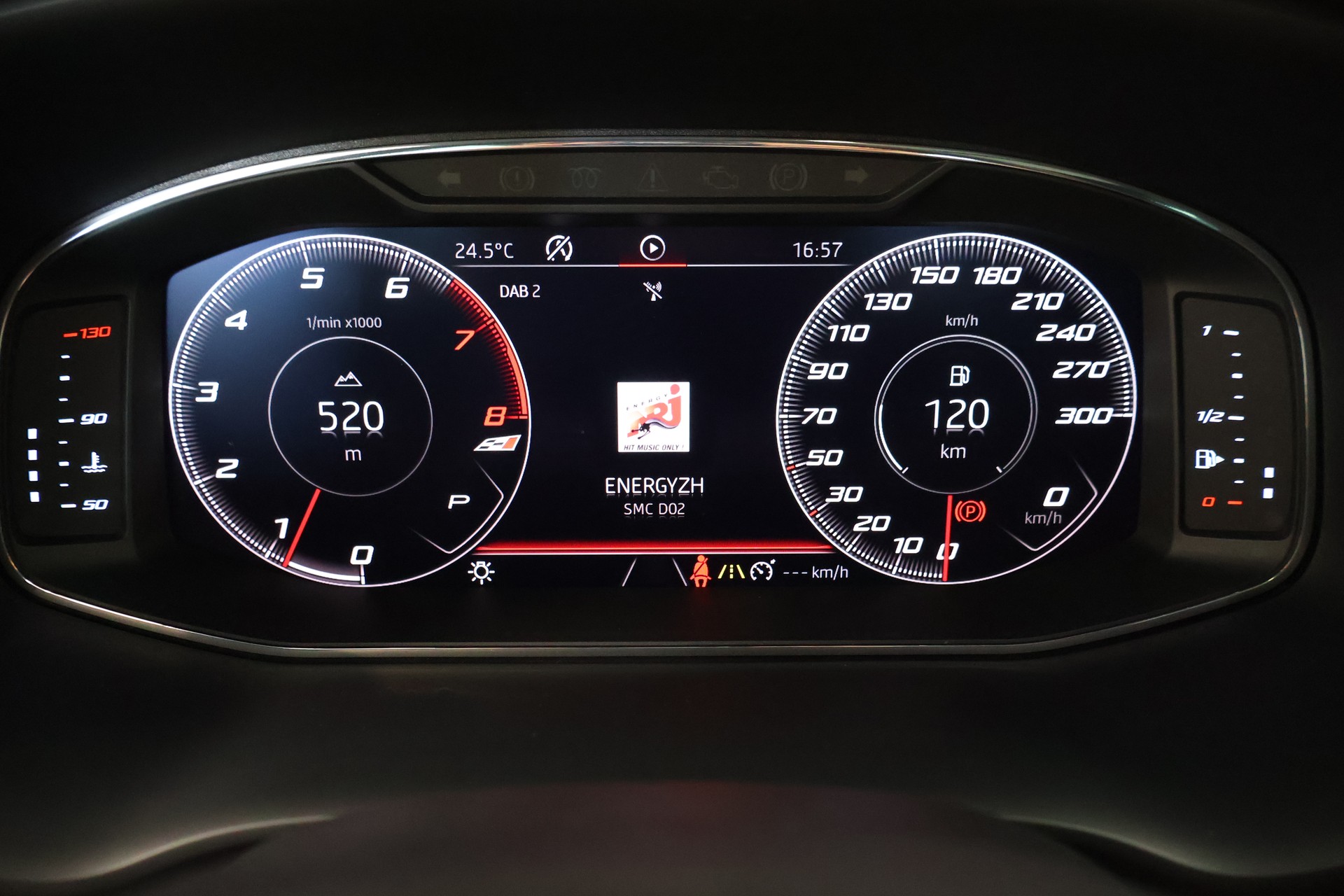 SEAT Leon ST 2.0 TSI Cupra R 370 4 Drive DSG Tuning-image-26