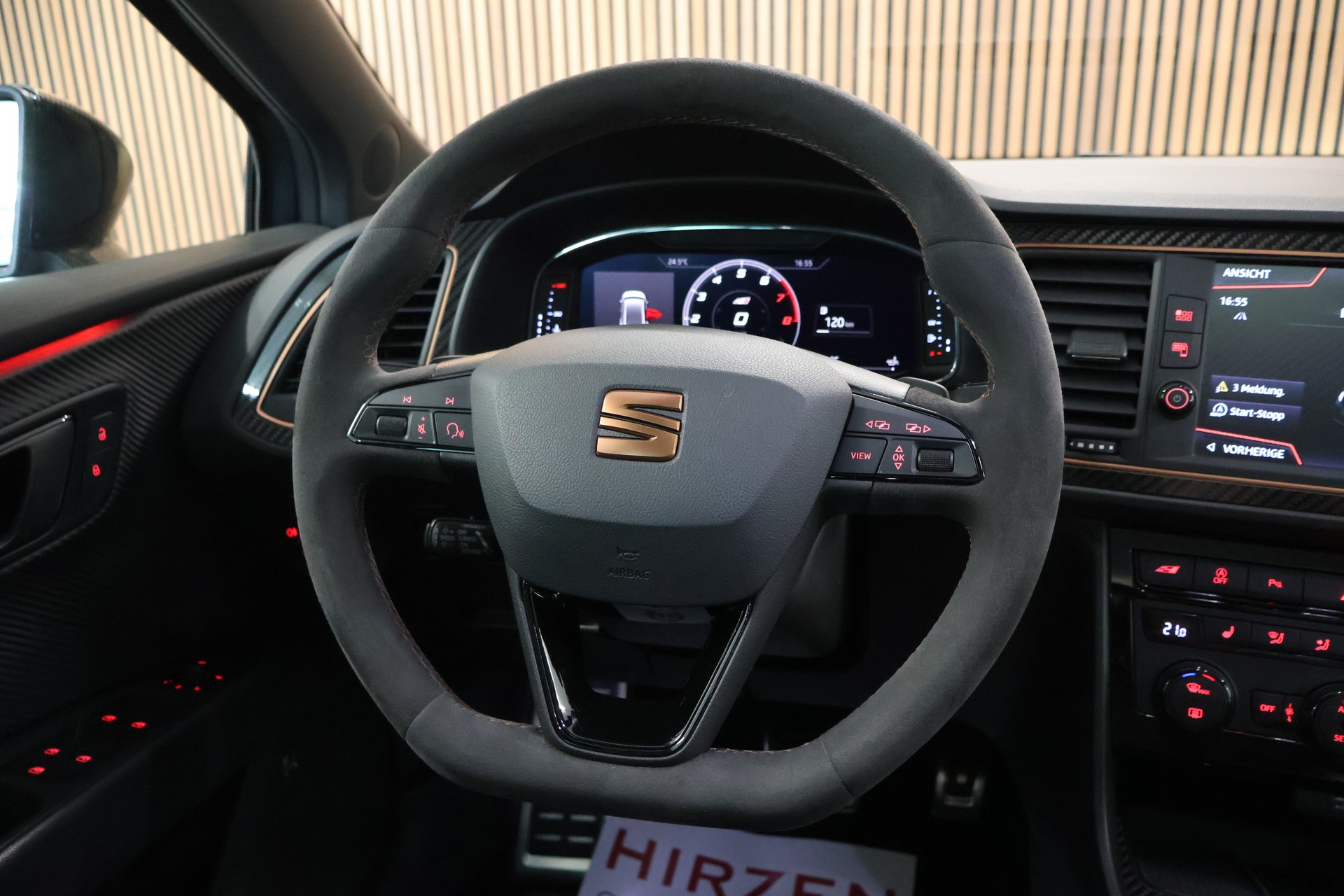 SEAT Leon ST 2.0 TSI Cupra R 370 4 Drive DSG Tuning-image-15