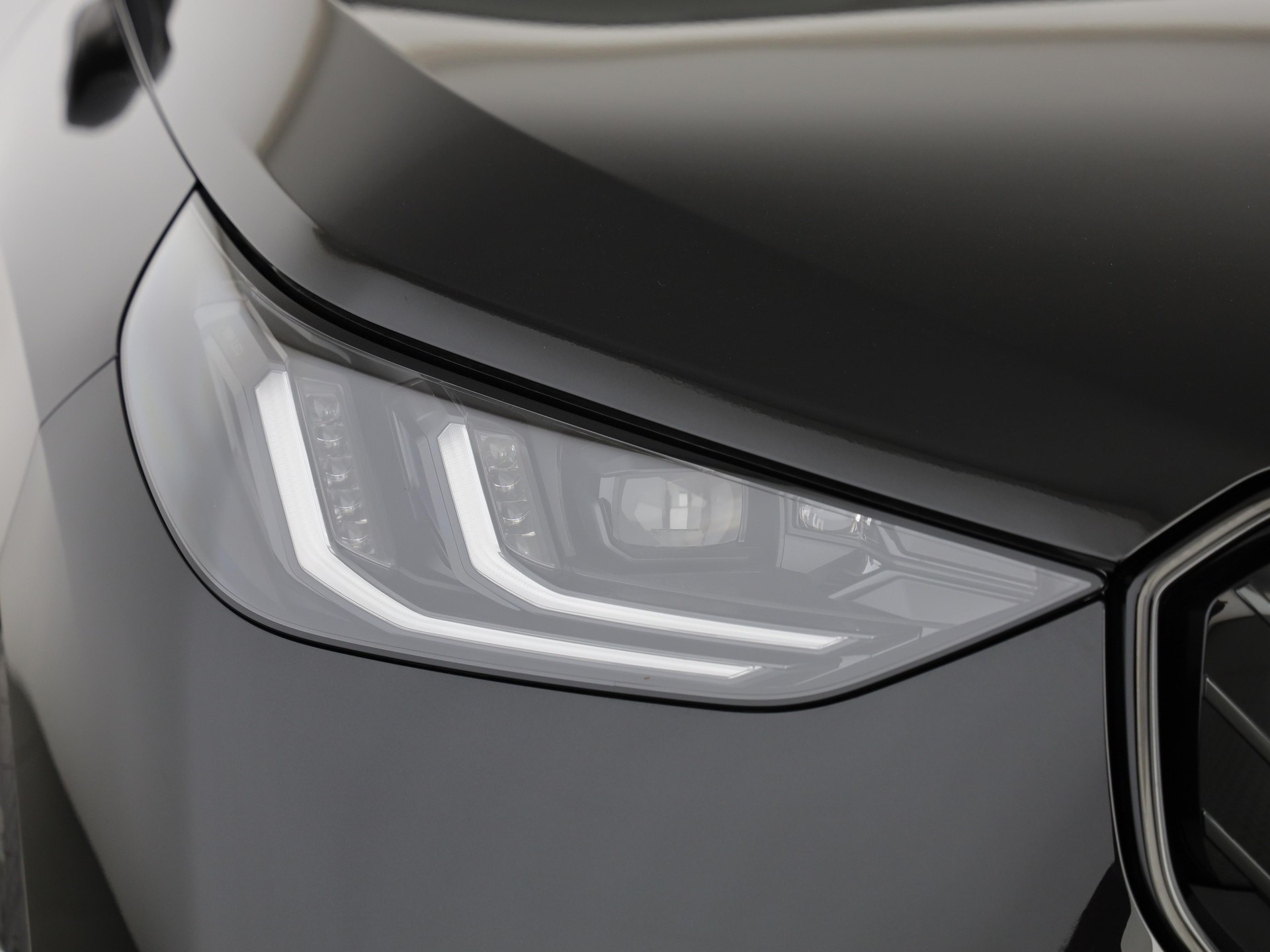 BMW X3 30e xDrive-image-5