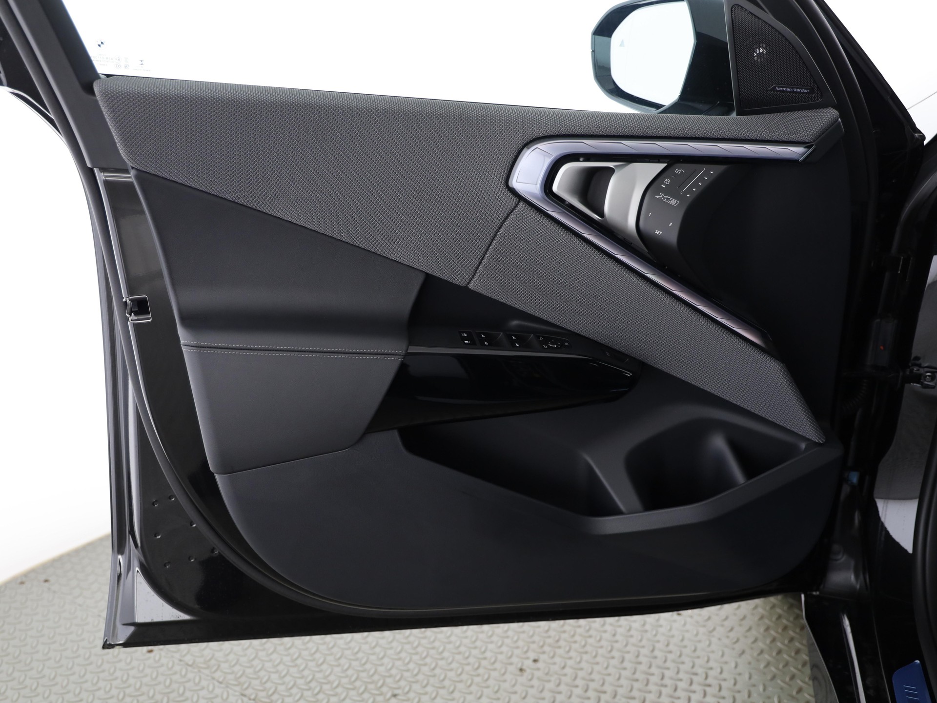 BMW X3 30e xDrive-image-9