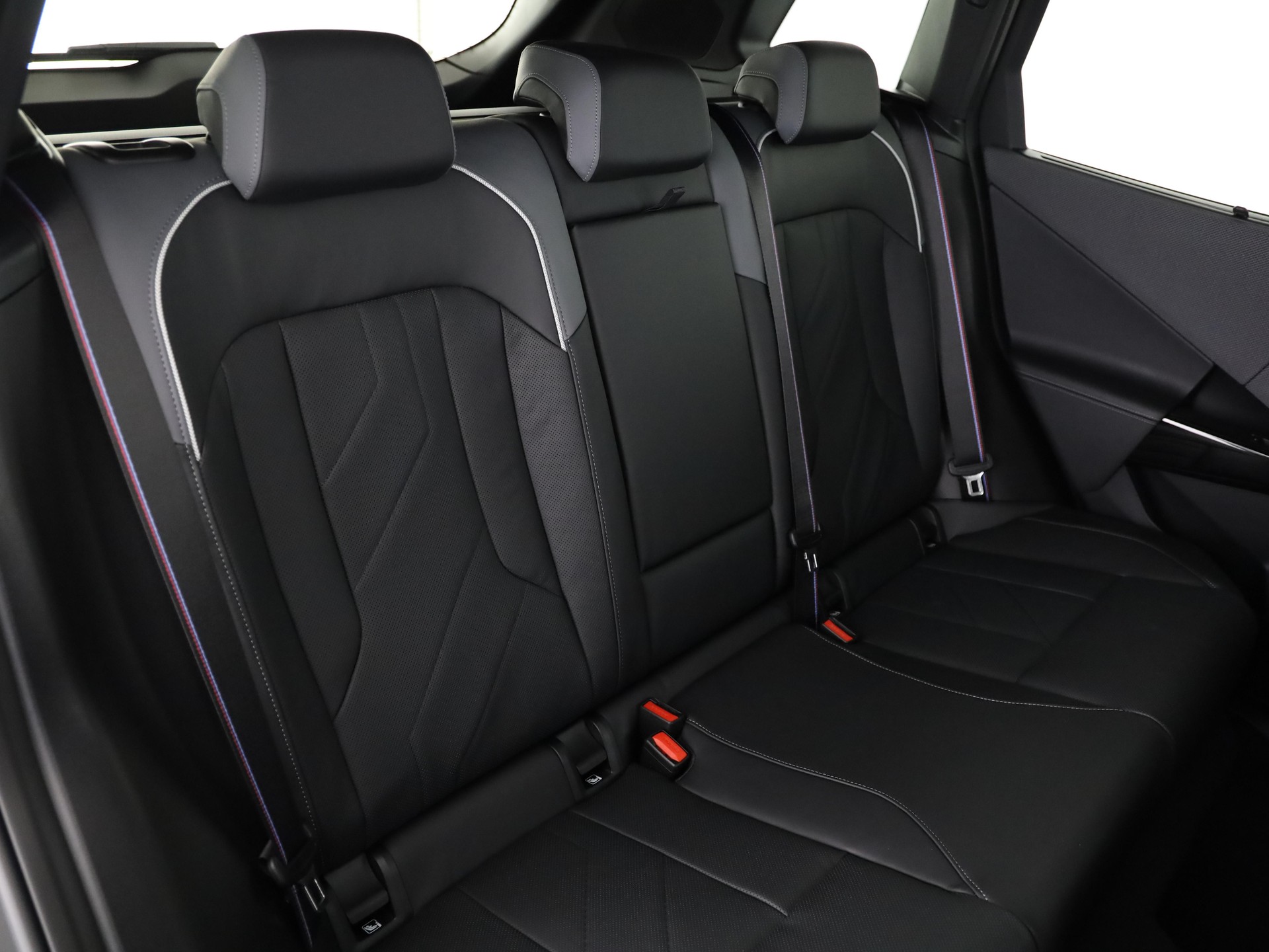 BMW X3 30e xDrive-image-14