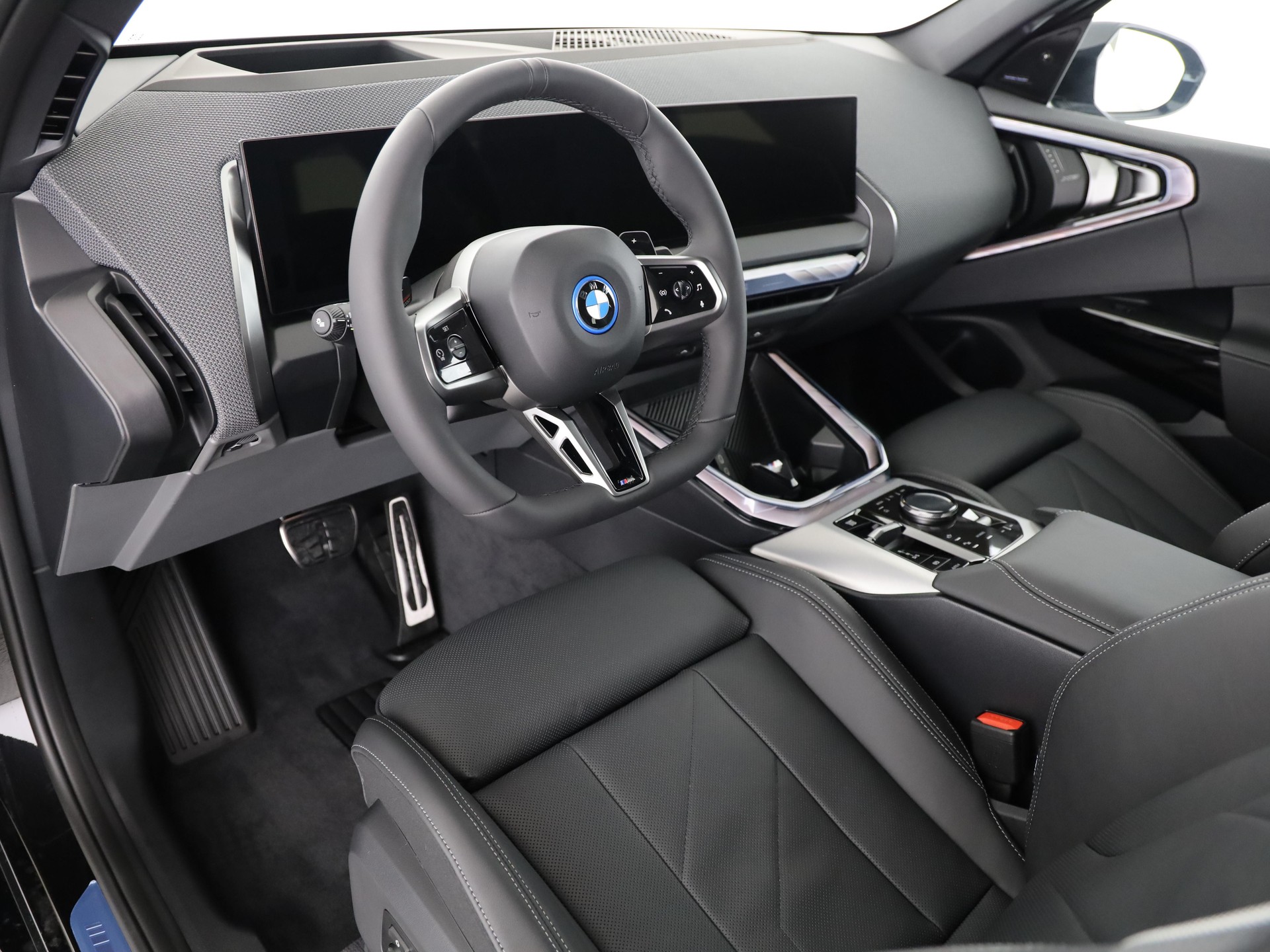 BMW X3 30e xDrive-image-11