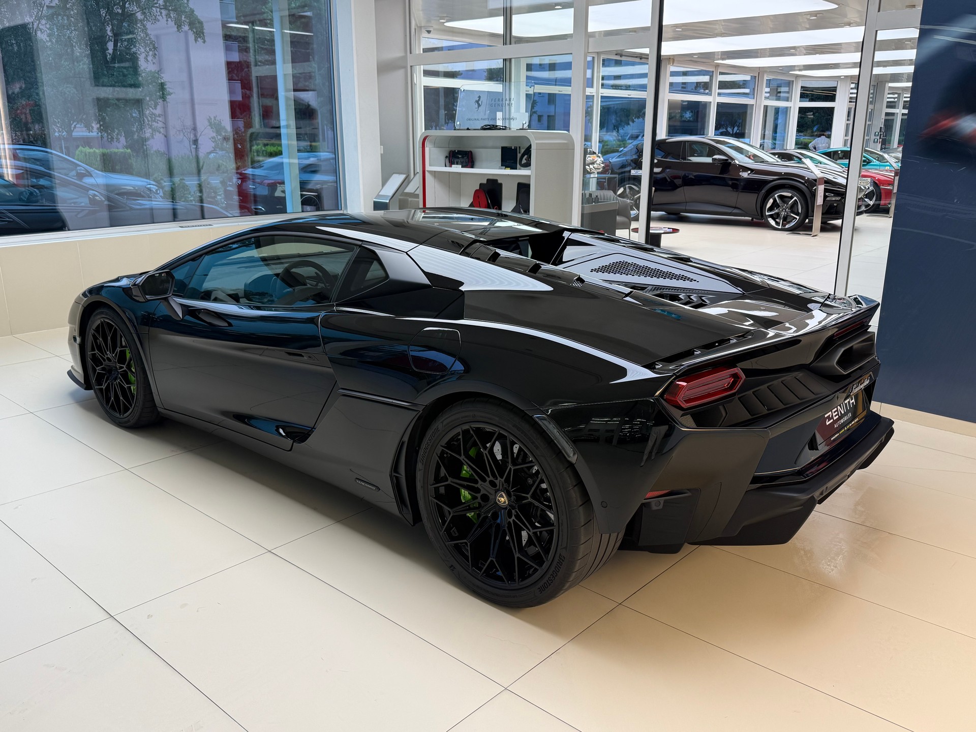 LAMBORGHINI Temerario HPEV-image-6