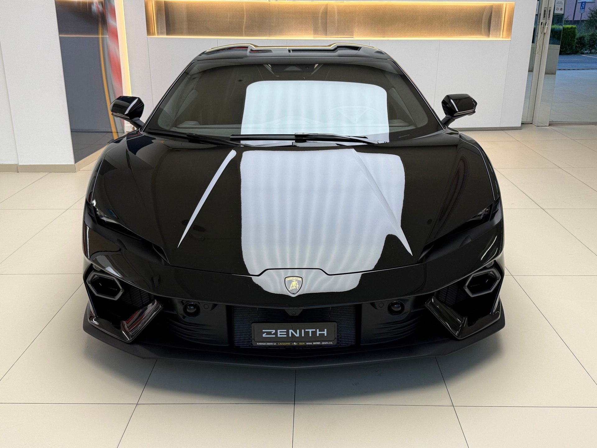 LAMBORGHINI Temerario HPEV-image-1