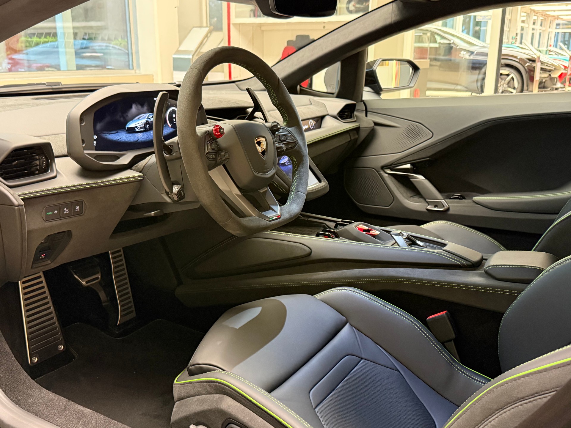 LAMBORGHINI Temerario HPEV-image-8