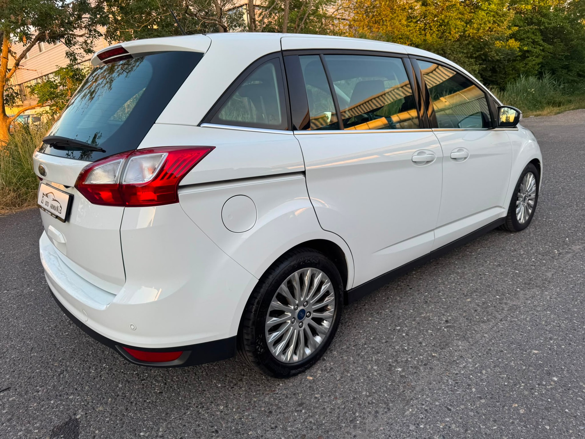 FORD Grand C-Max 2.0 TDCi Titanium PowerShift-image-5