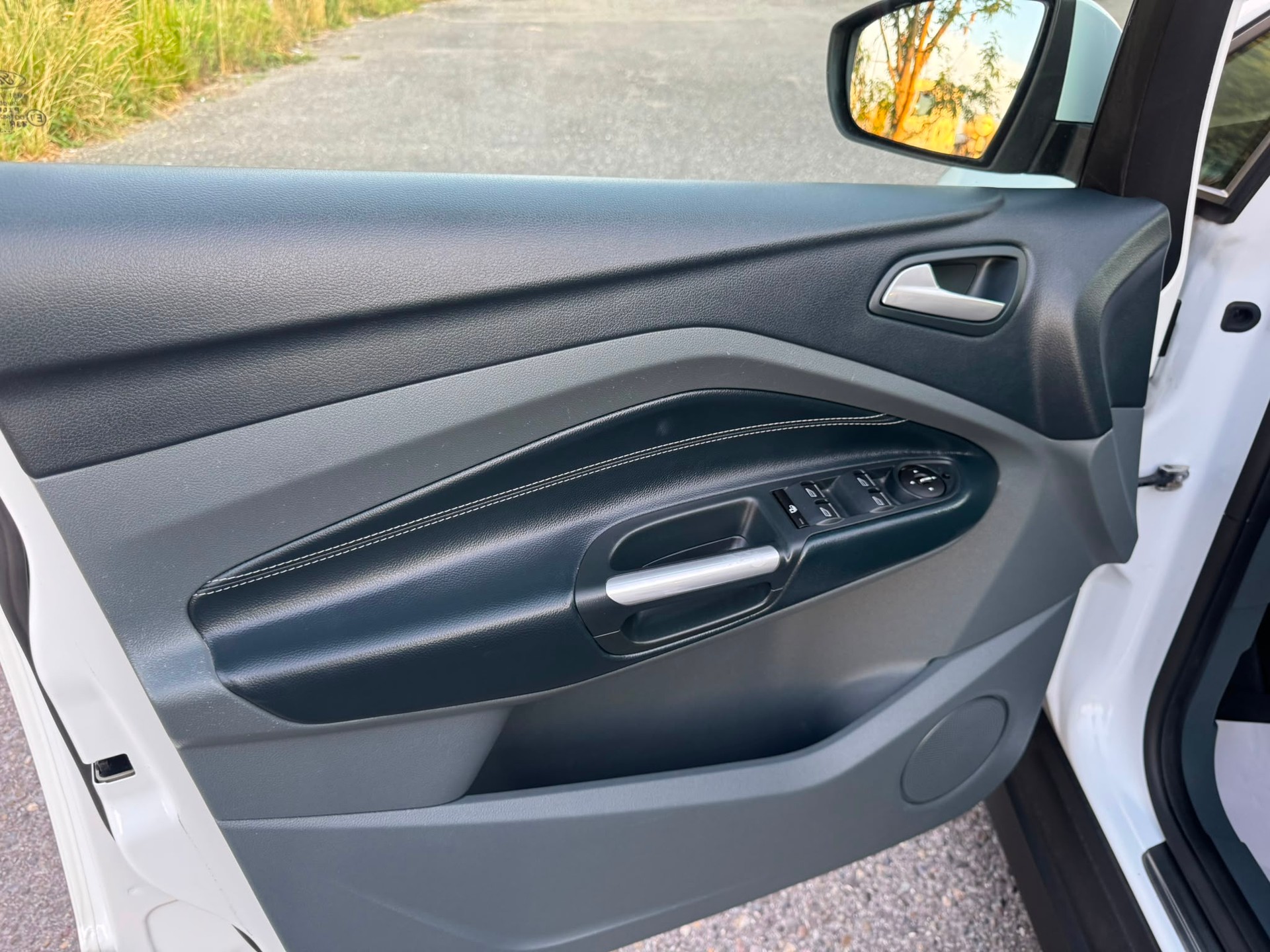 FORD Grand C-Max 2.0 TDCi Titanium PowerShift-image-15