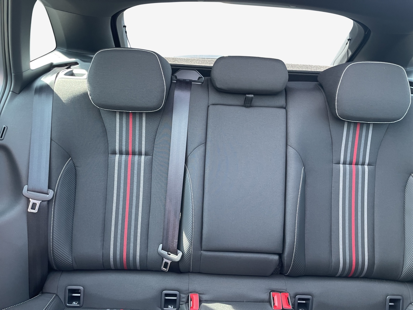 SKODA Scala 1.0 TSI Monte Carlo DSG-image-7