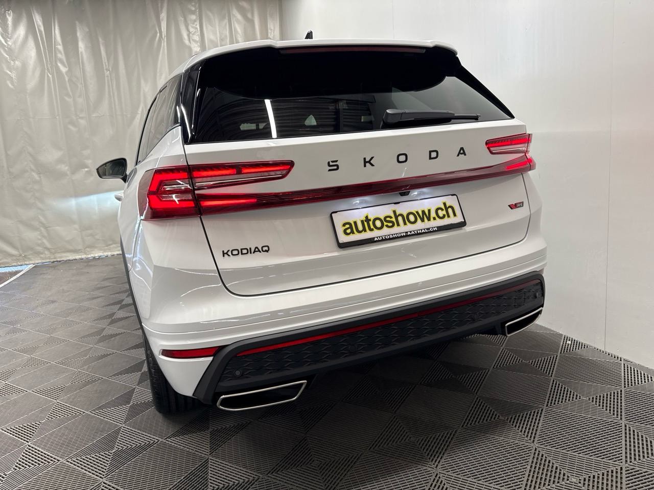 SKODA Kodiaq 2.0 TSI RS 4x4-image-16