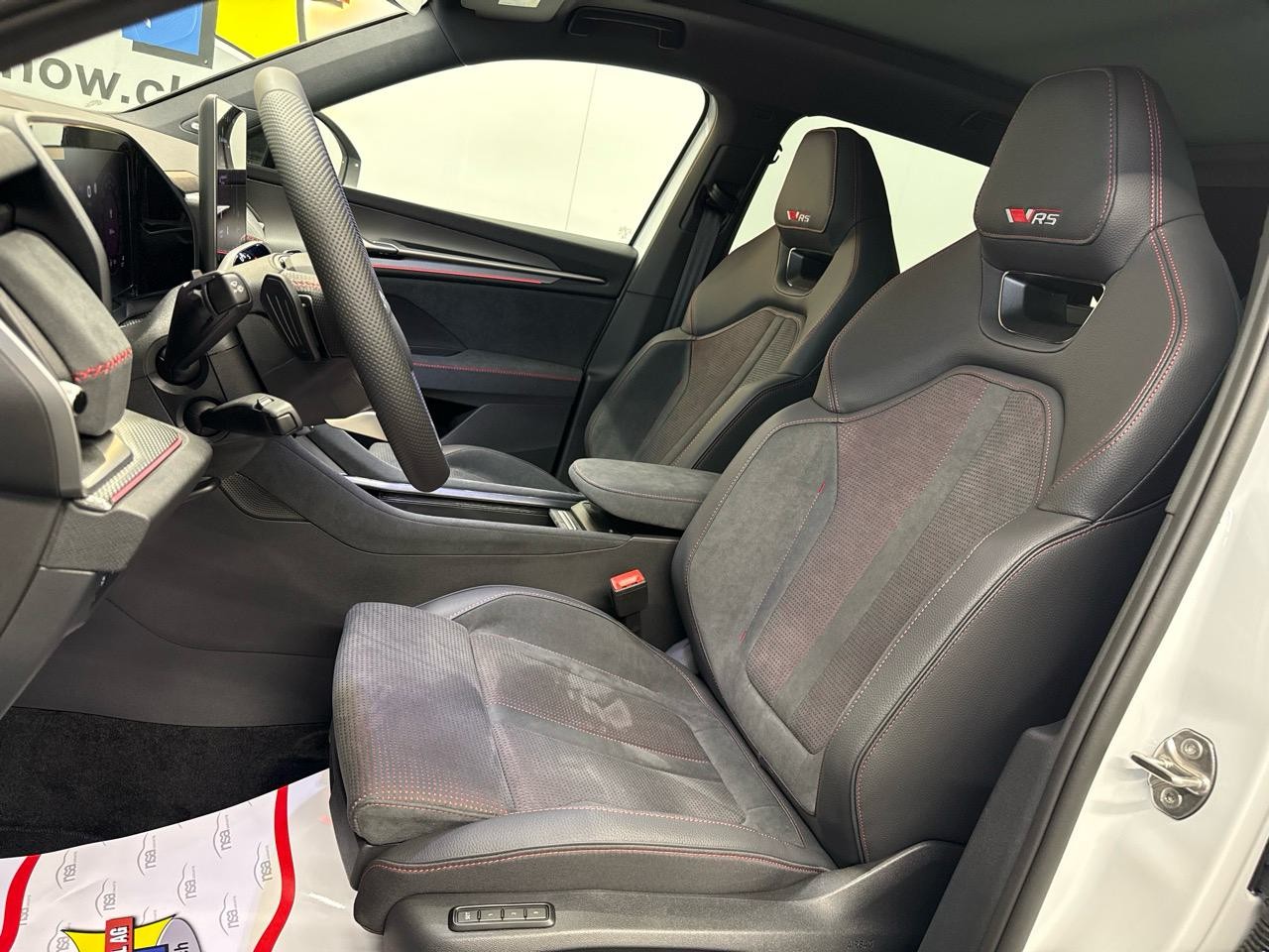 SKODA Kodiaq 2.0 TSI RS 4x4-showroom-element-3